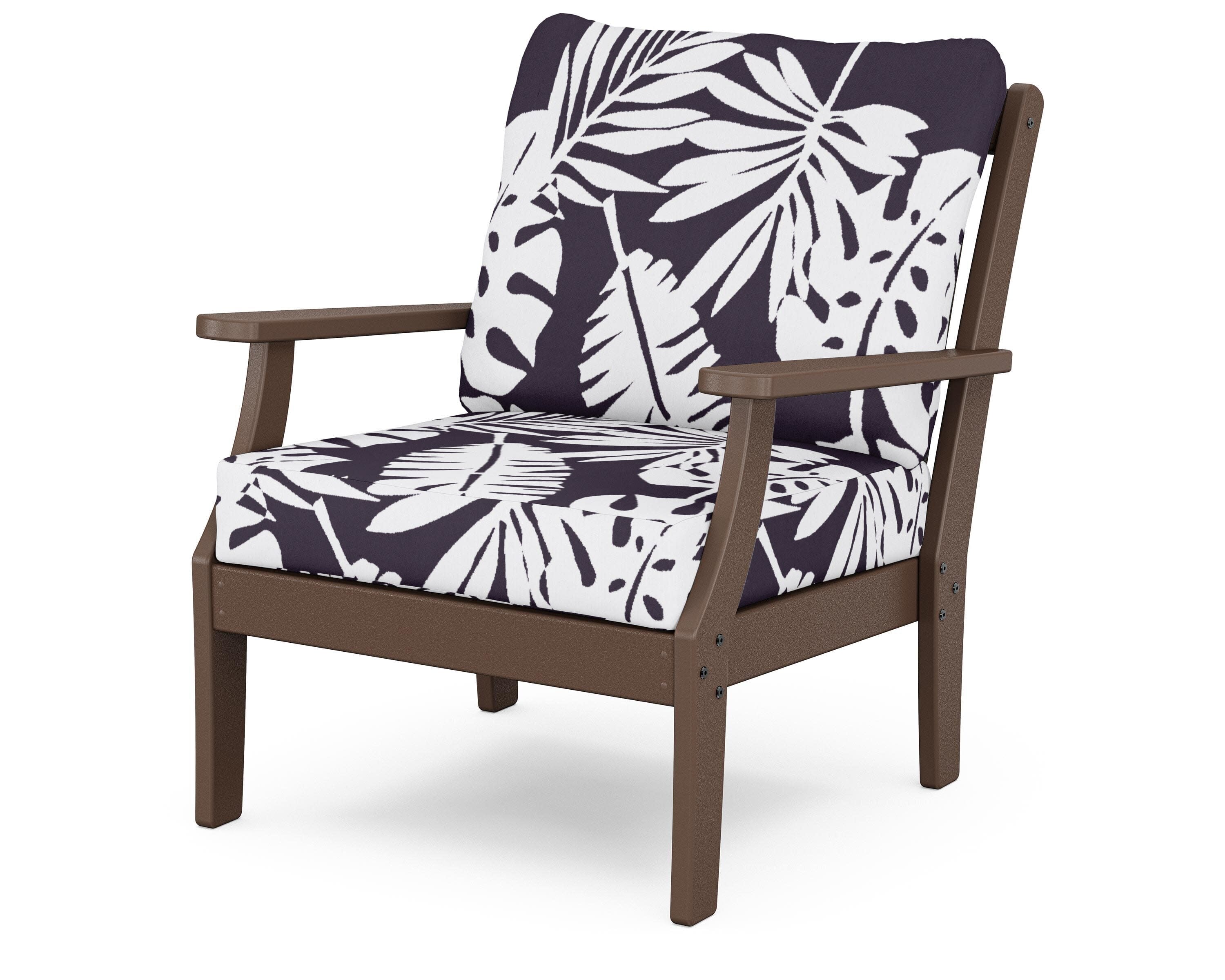 Yacht Club Deep Seating Chair in Vintage Lantern / Leaf Navy