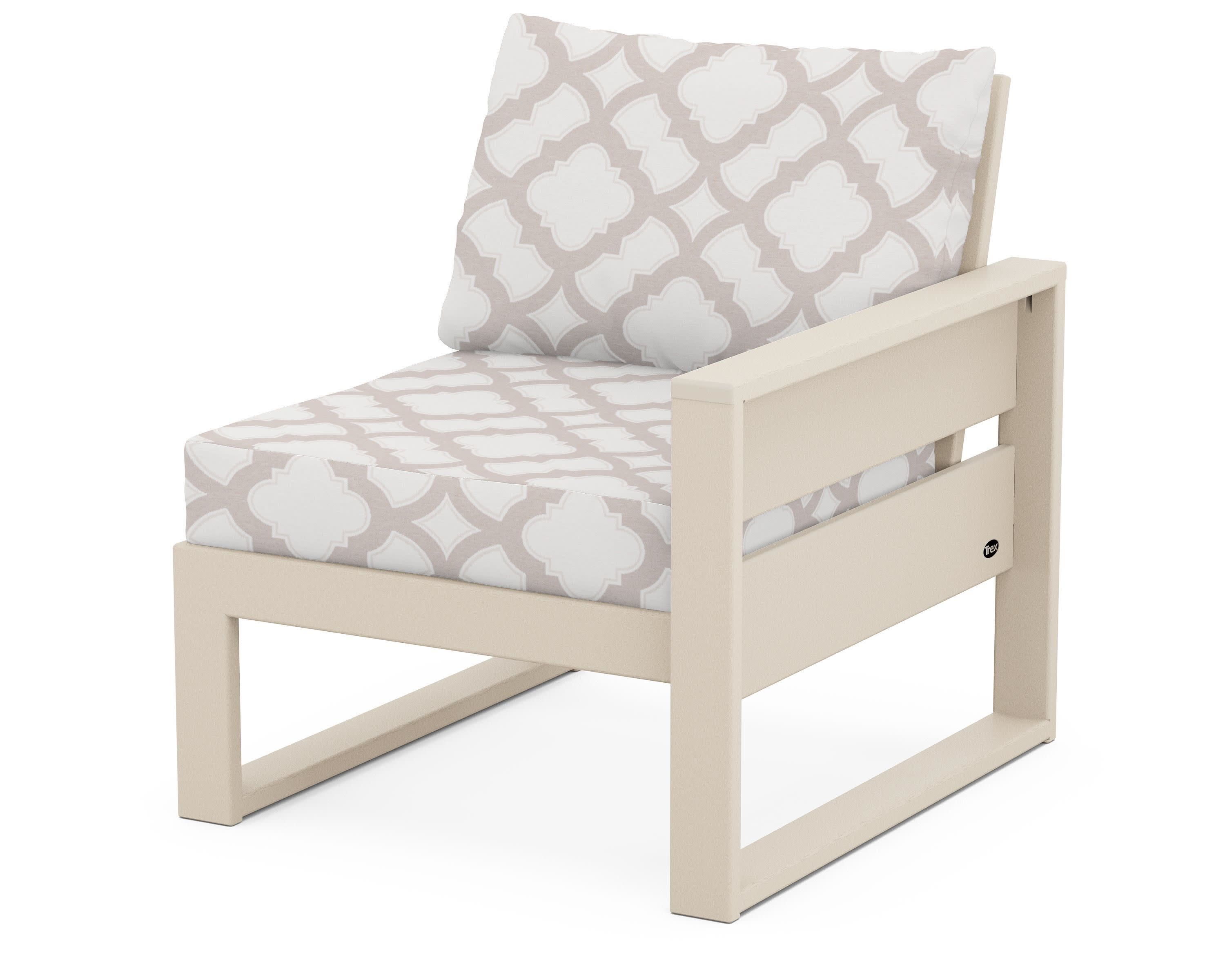 Eastport Modular Right Arm Chair in Sand Castle / Trellis Dune Burlap