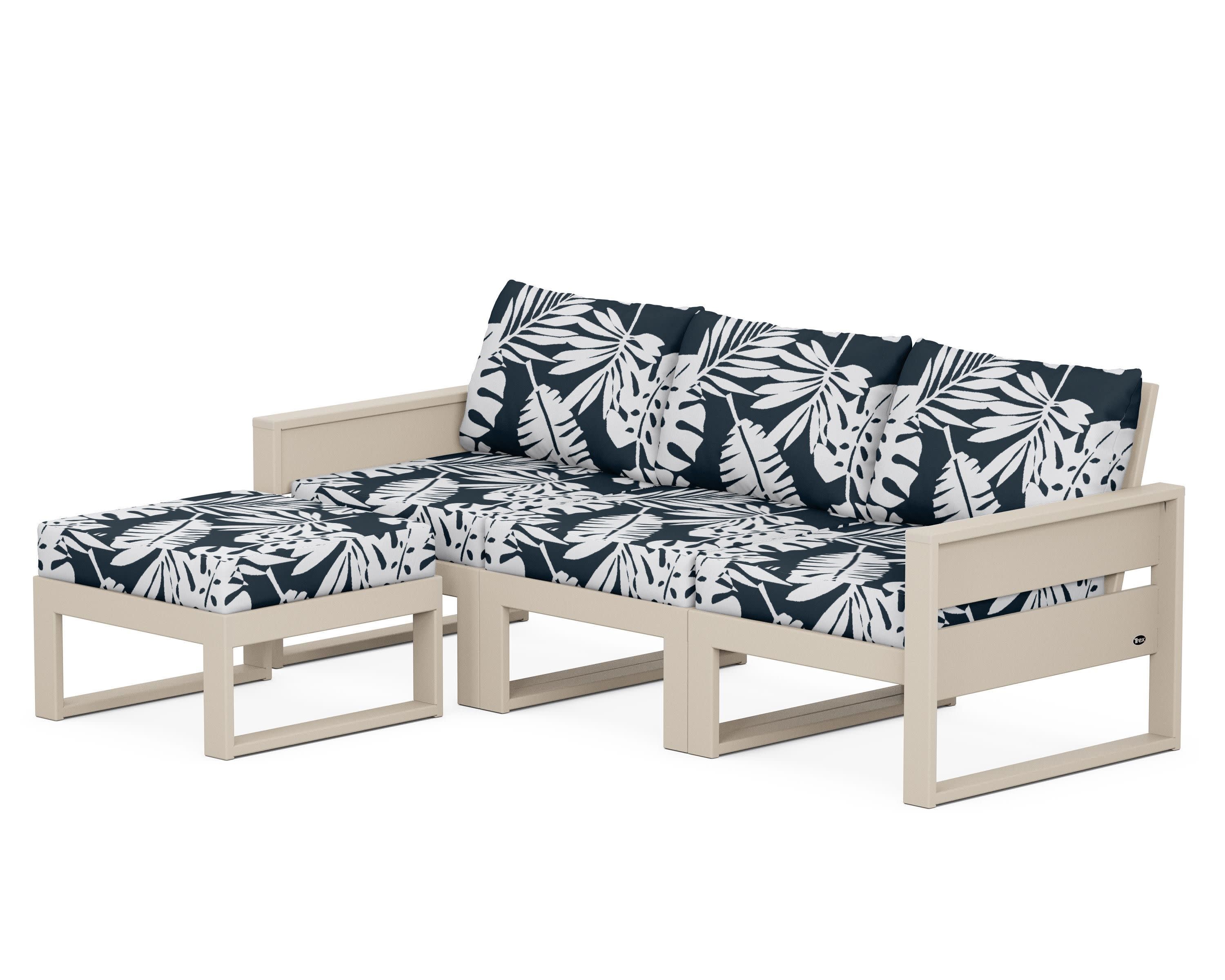 Eastport 4- Piece Sectional with Ottoman in Sand Castle / Leaf Marine Indigo