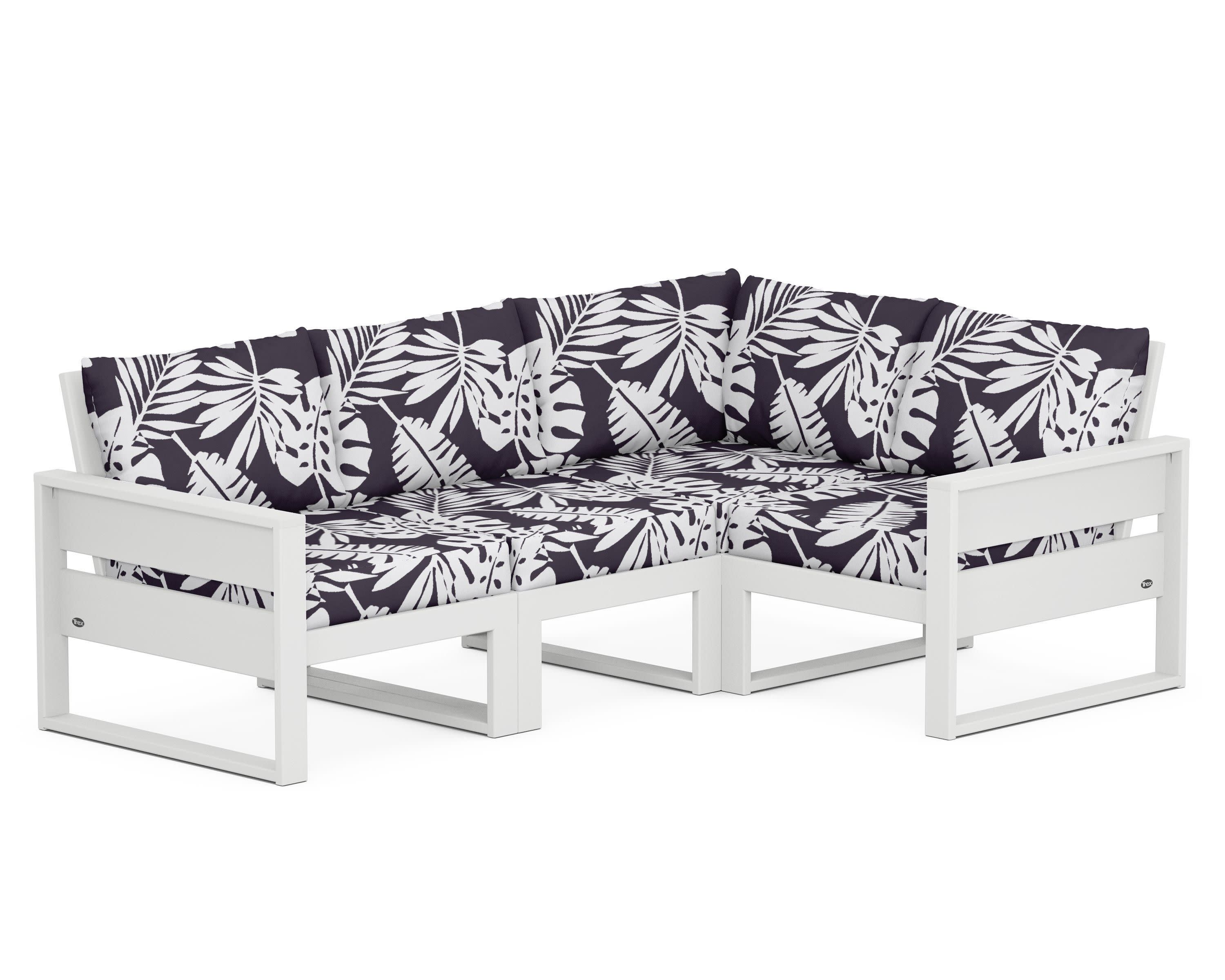 Eastport 4- Piece Sectional in Classic White / Leaf Navy