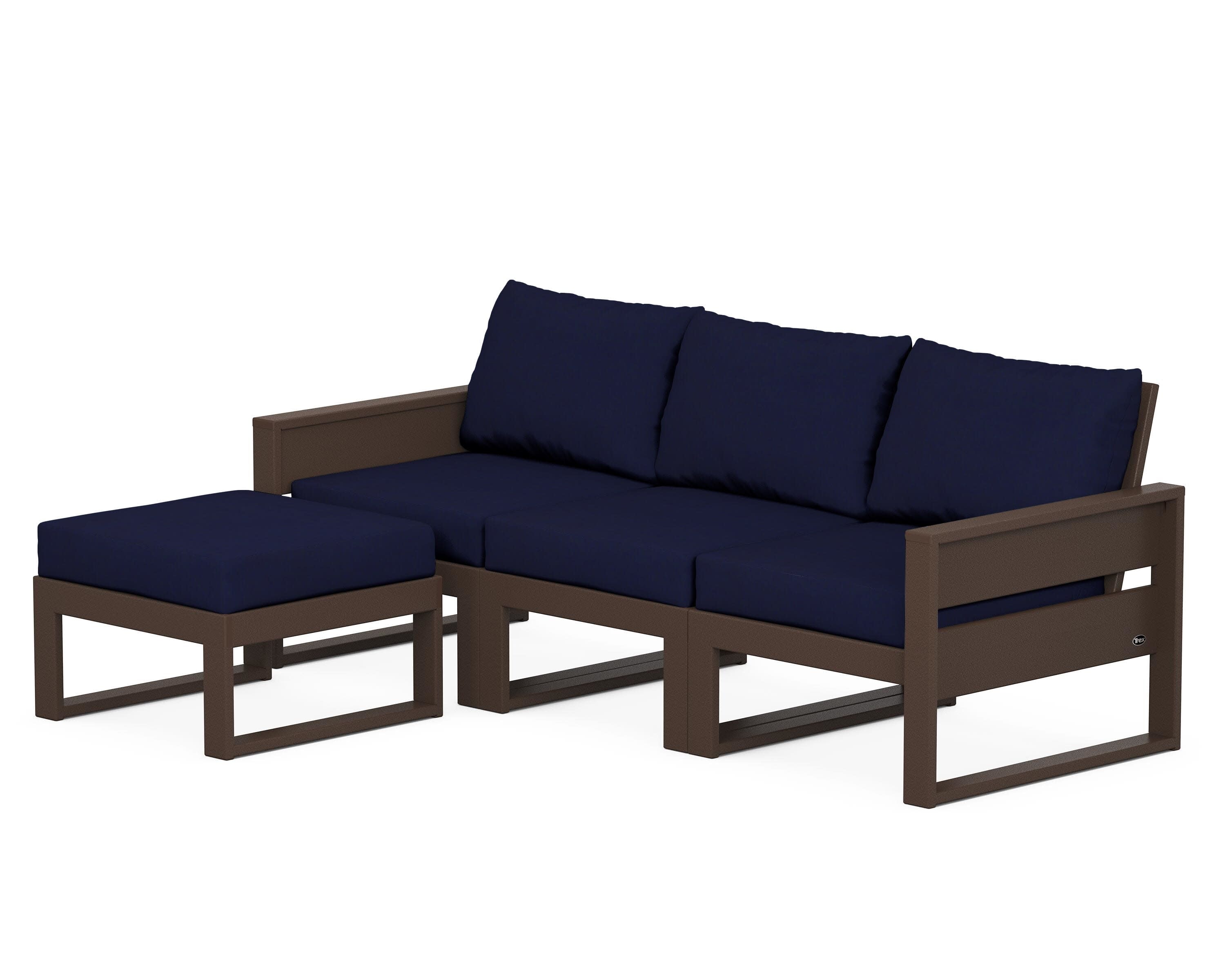 Eastport 4- Piece Sectional with Ottoman in Vintage Lantern / Navy