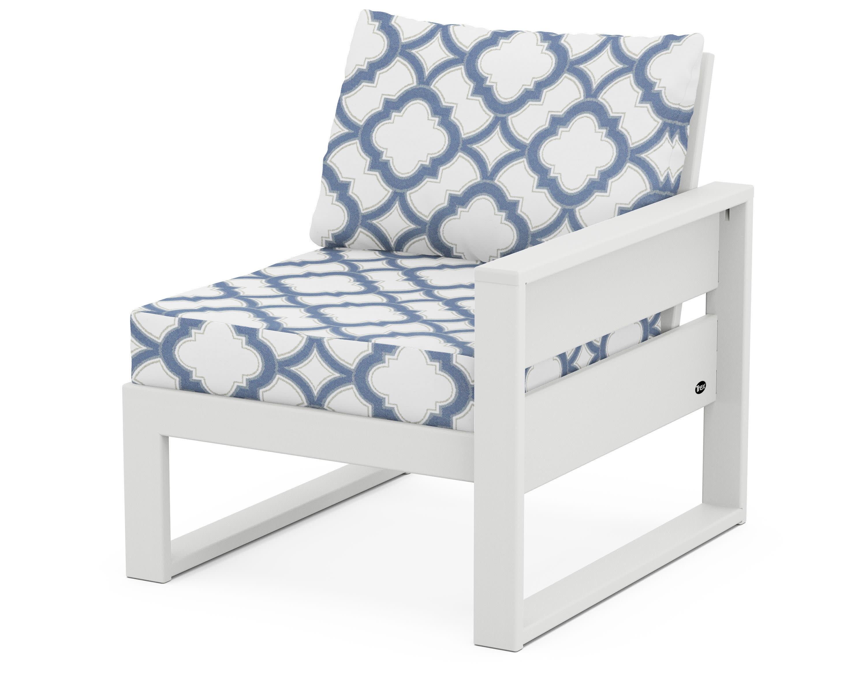 Eastport Modular Right Arm Chair in Classic White / Trellis Sky Blue