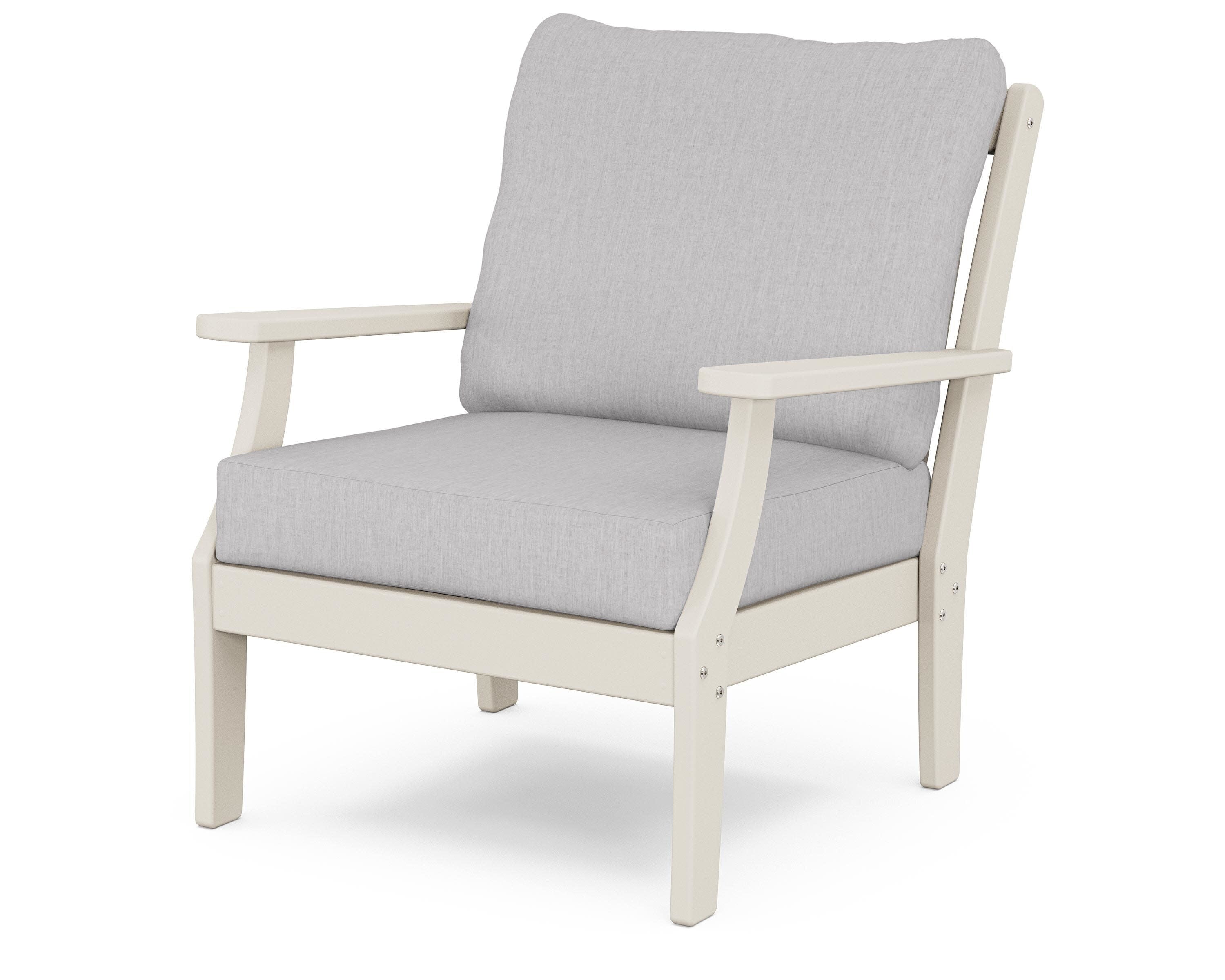 Yacht Club Deep Seating Chair in Sand Castle / Granite