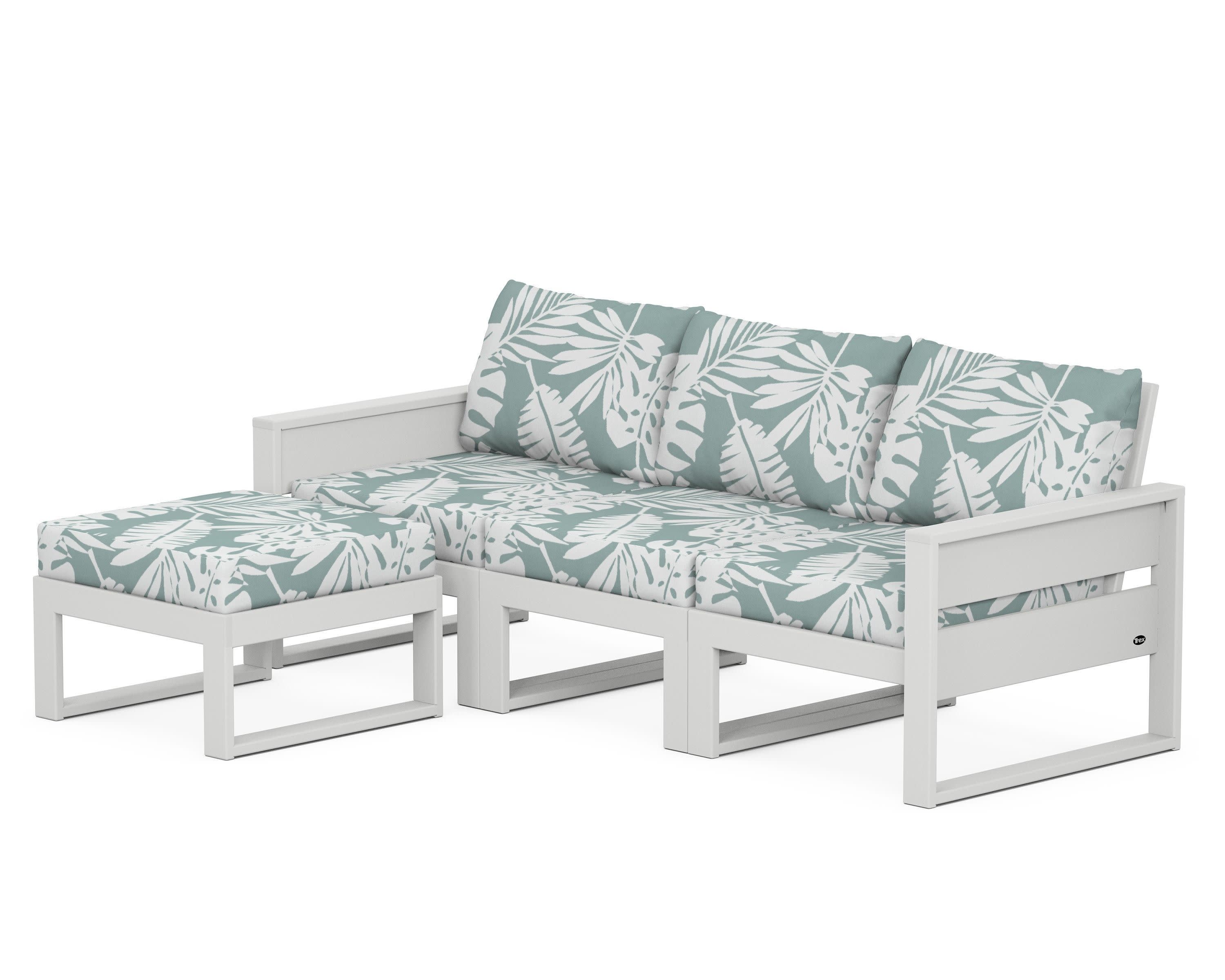 Eastport 4- Piece Sectional with Ottoman in Classic White / Leaf Glacier Spa