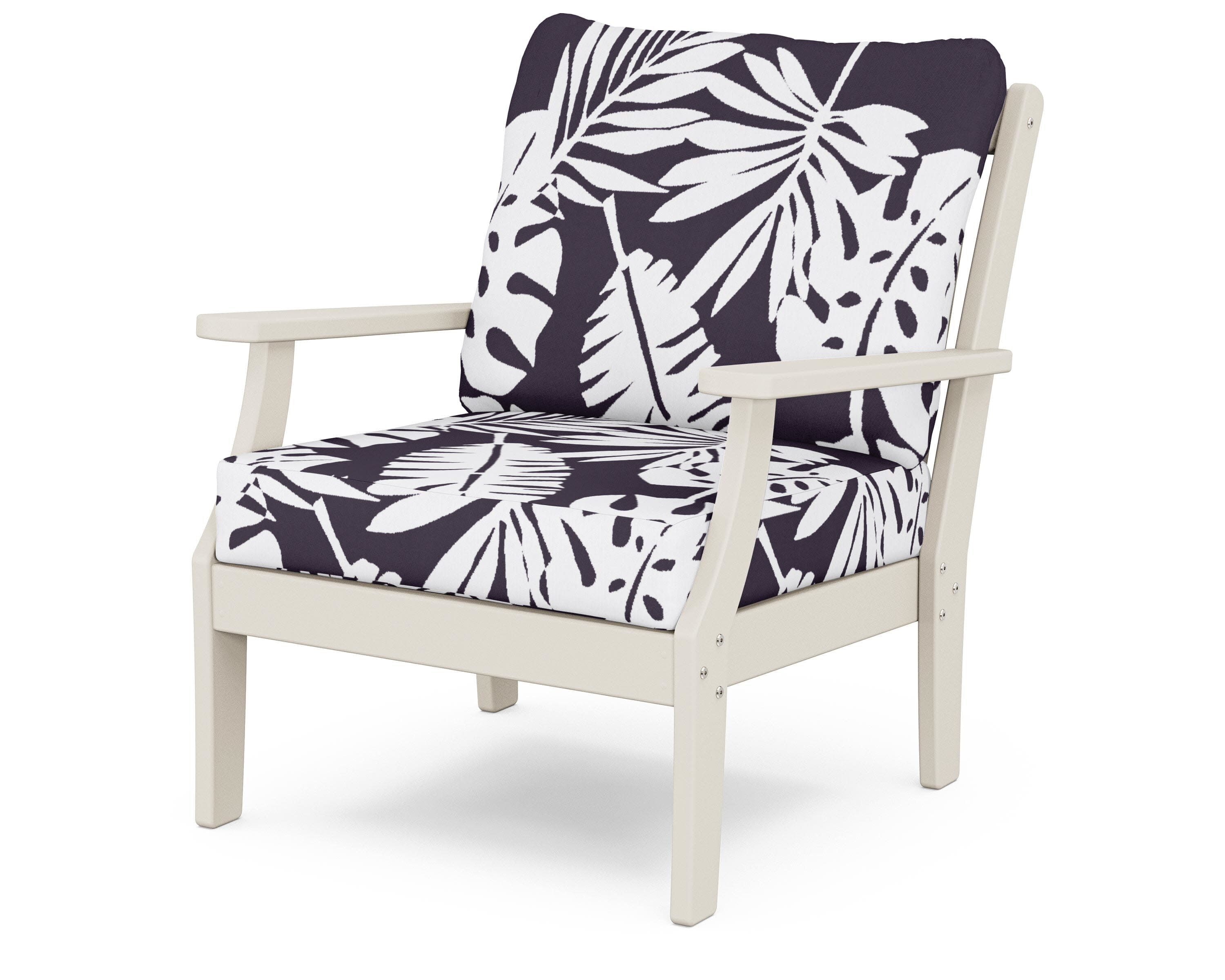 Yacht Club Deep Seating Chair in Sand Castle / Leaf Navy