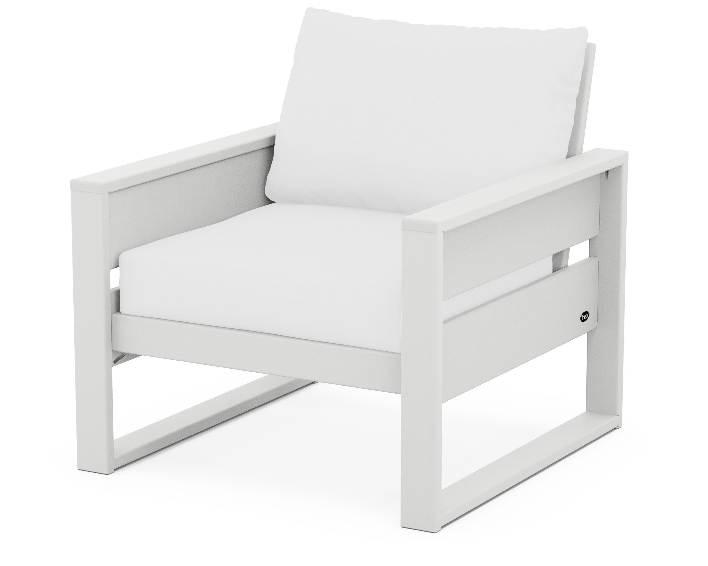 Eastport Club Chair in Classic White / Natural