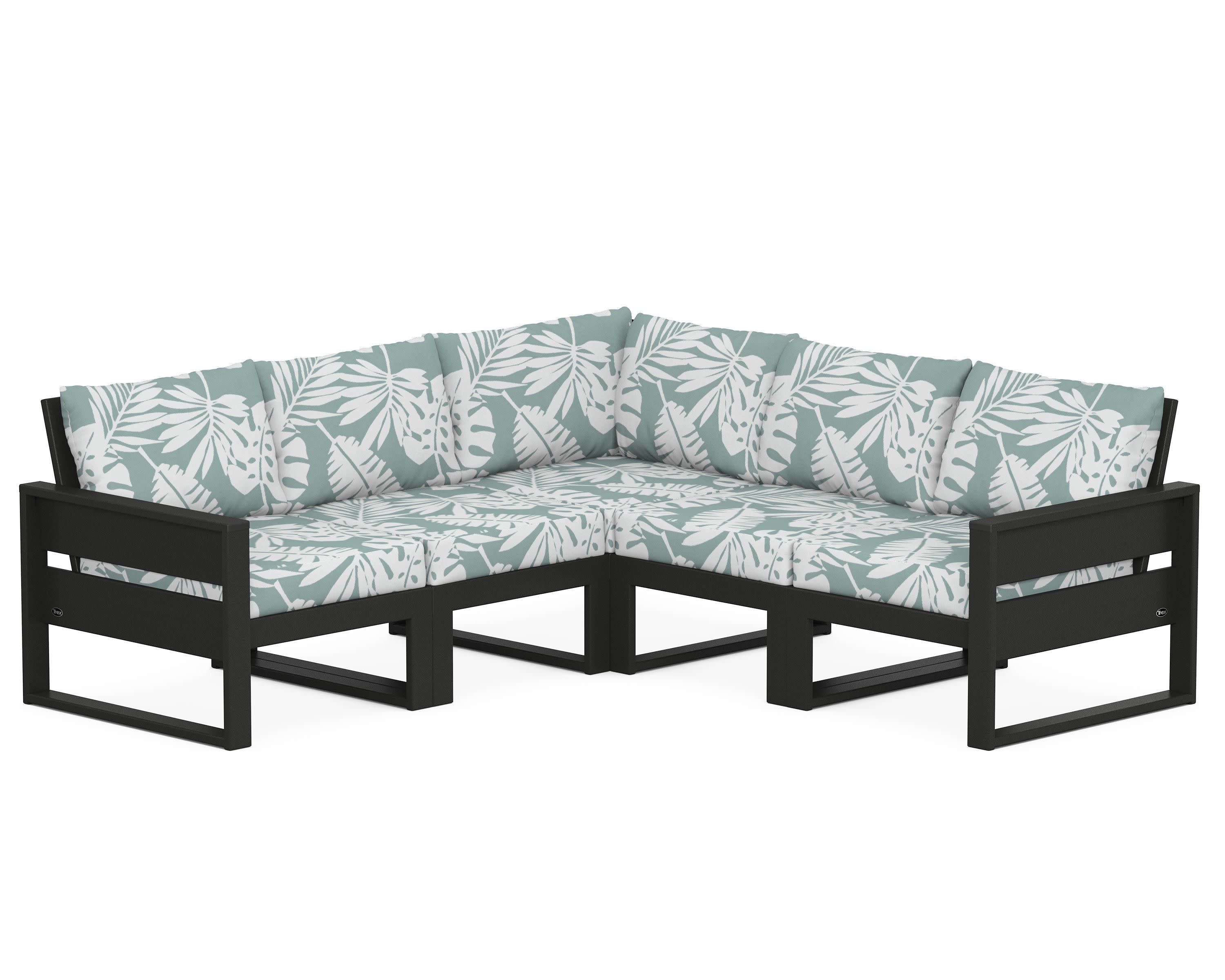 Eastport 5-Piece Sectional in Charcoal Black / Leaf Glacier Spa