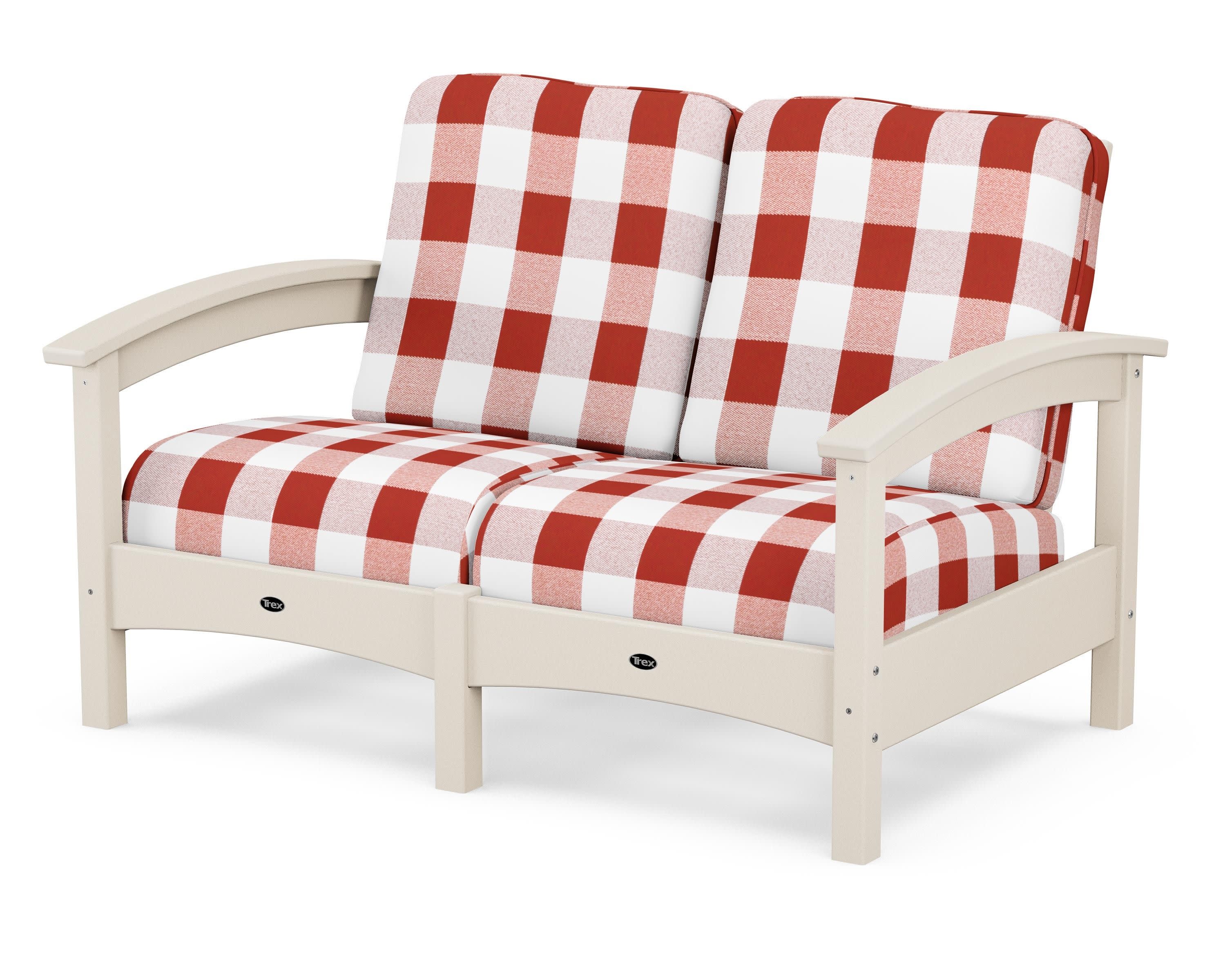 Rockport Club Loveseat in Sand Castle / Buffalo Plaid Crimson