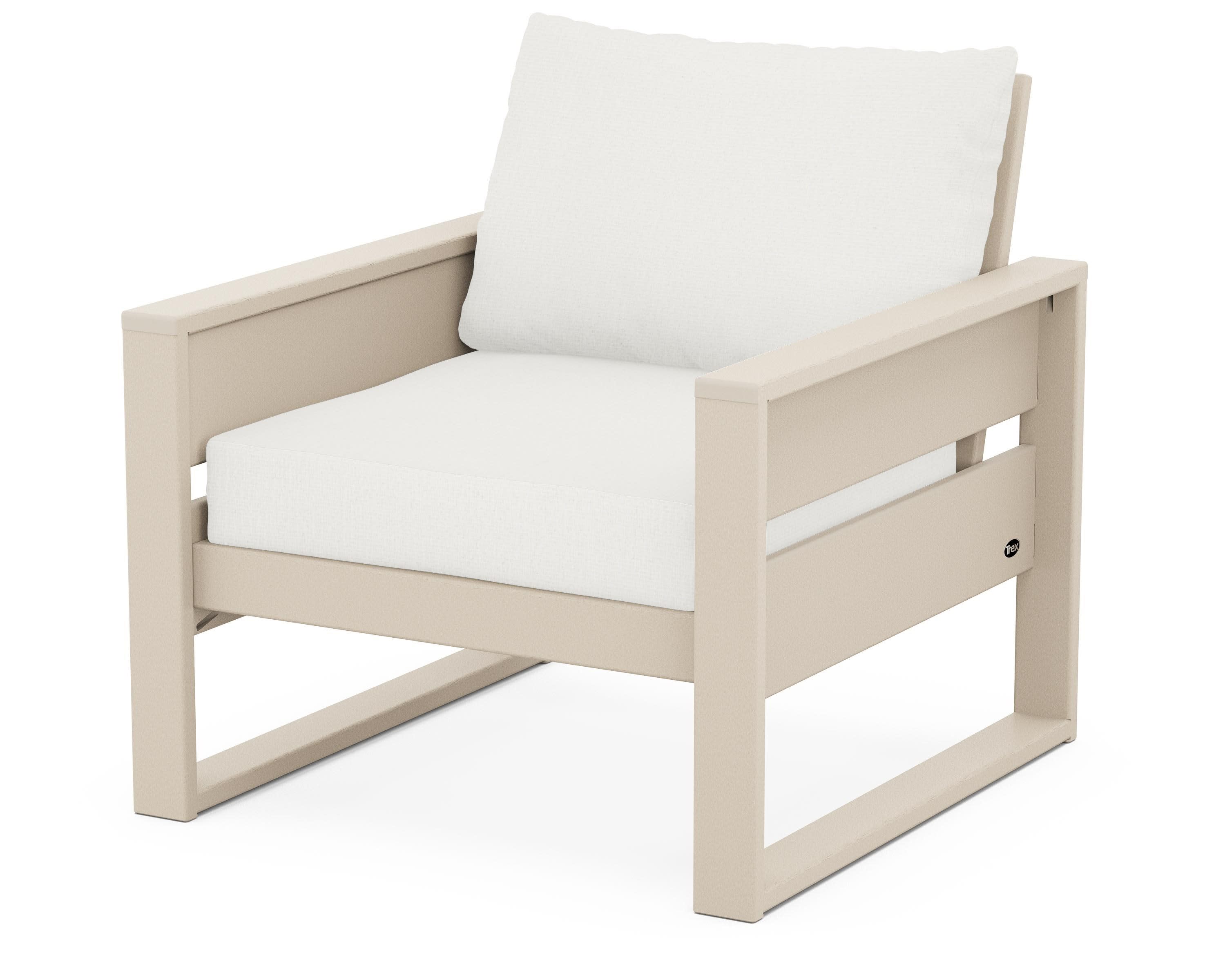 Eastport Club Chair in Sand Castle / Natural Linen