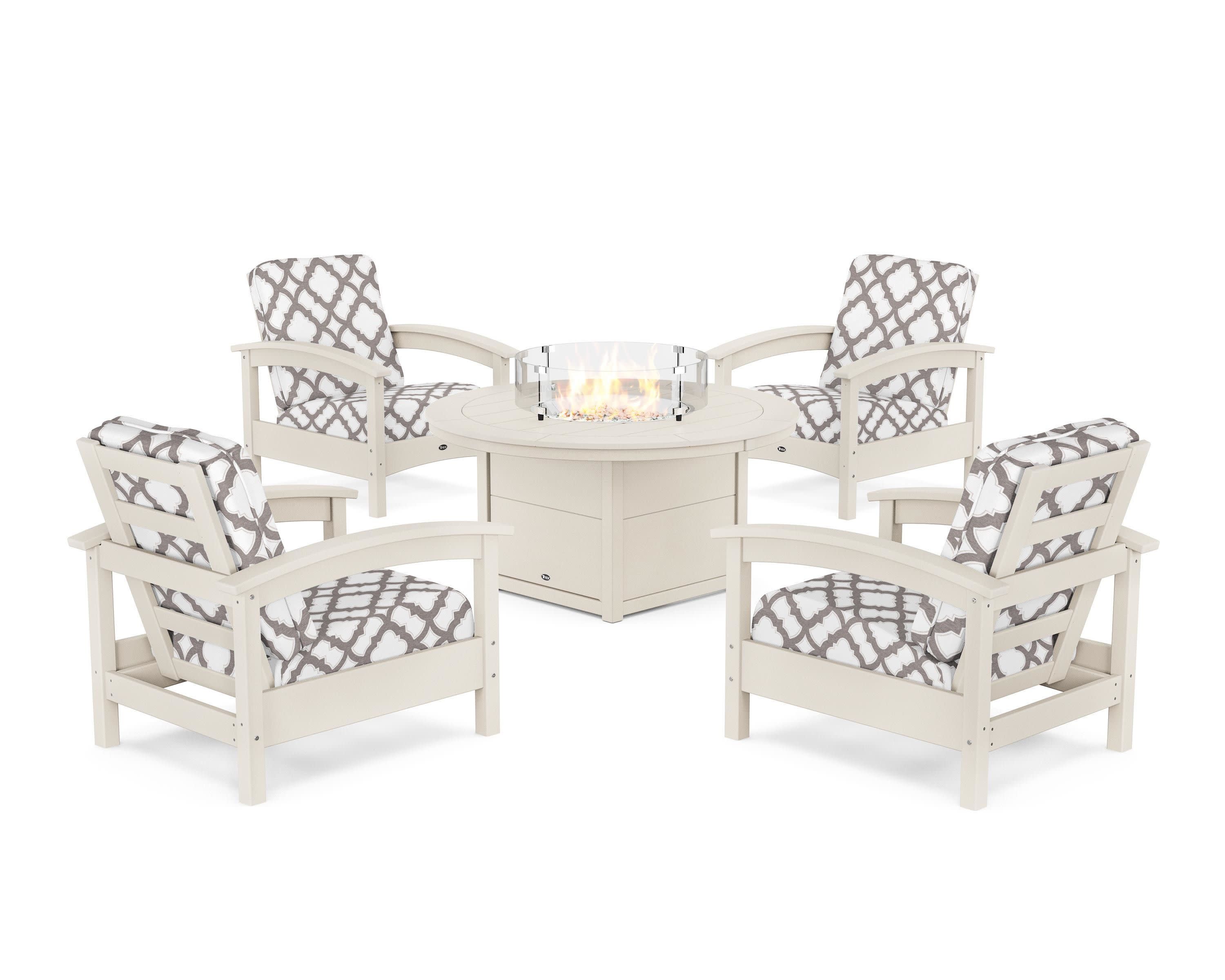 Rockport 5-Piece Deep Seating Set with Round Fire Pit Table in Sand Castle / Trellis Grey Mist