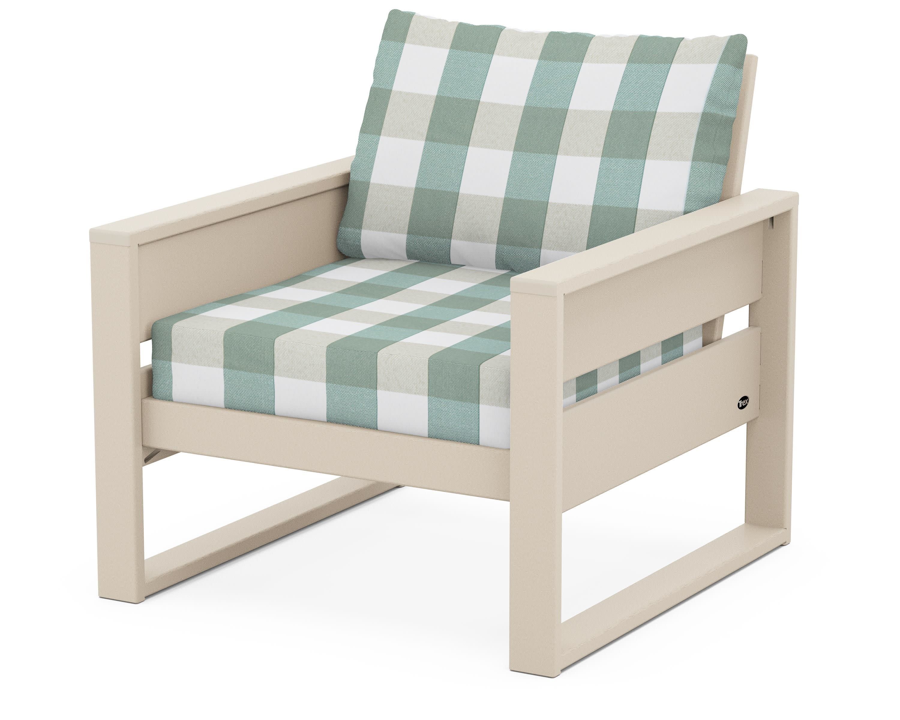 Eastport Club Chair in Sand Castle / Buffalo Plaid Glacier Spa