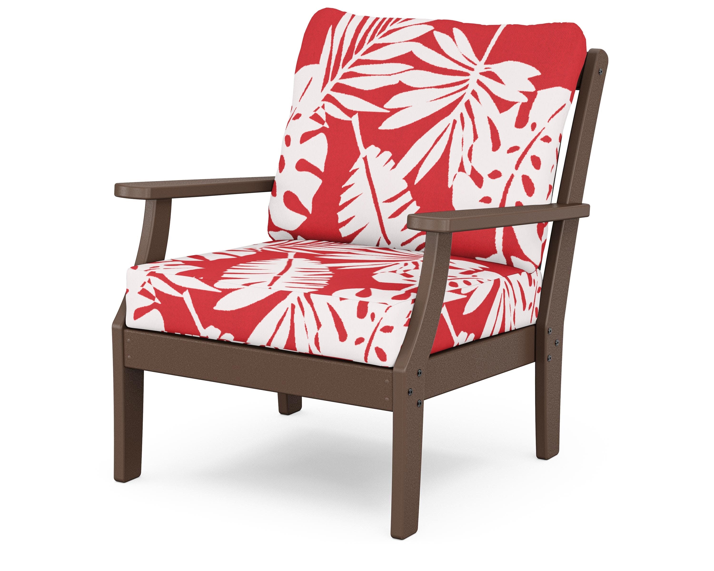 Yacht Club Deep Seating Chair in Vintage Lantern / Leaf Crimson