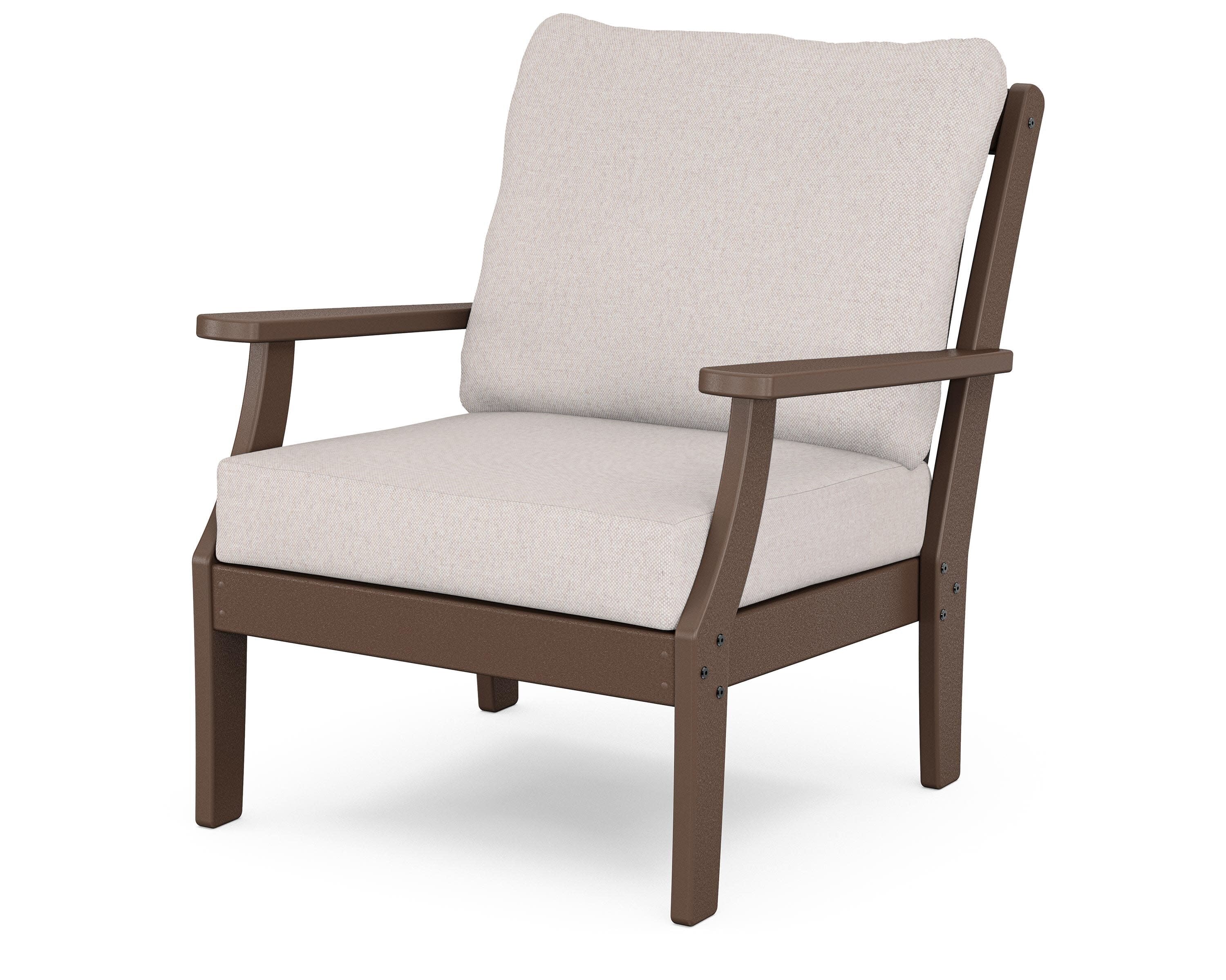 Yacht Club Deep Seating Chair in Vintage Lantern / Dune Burlap