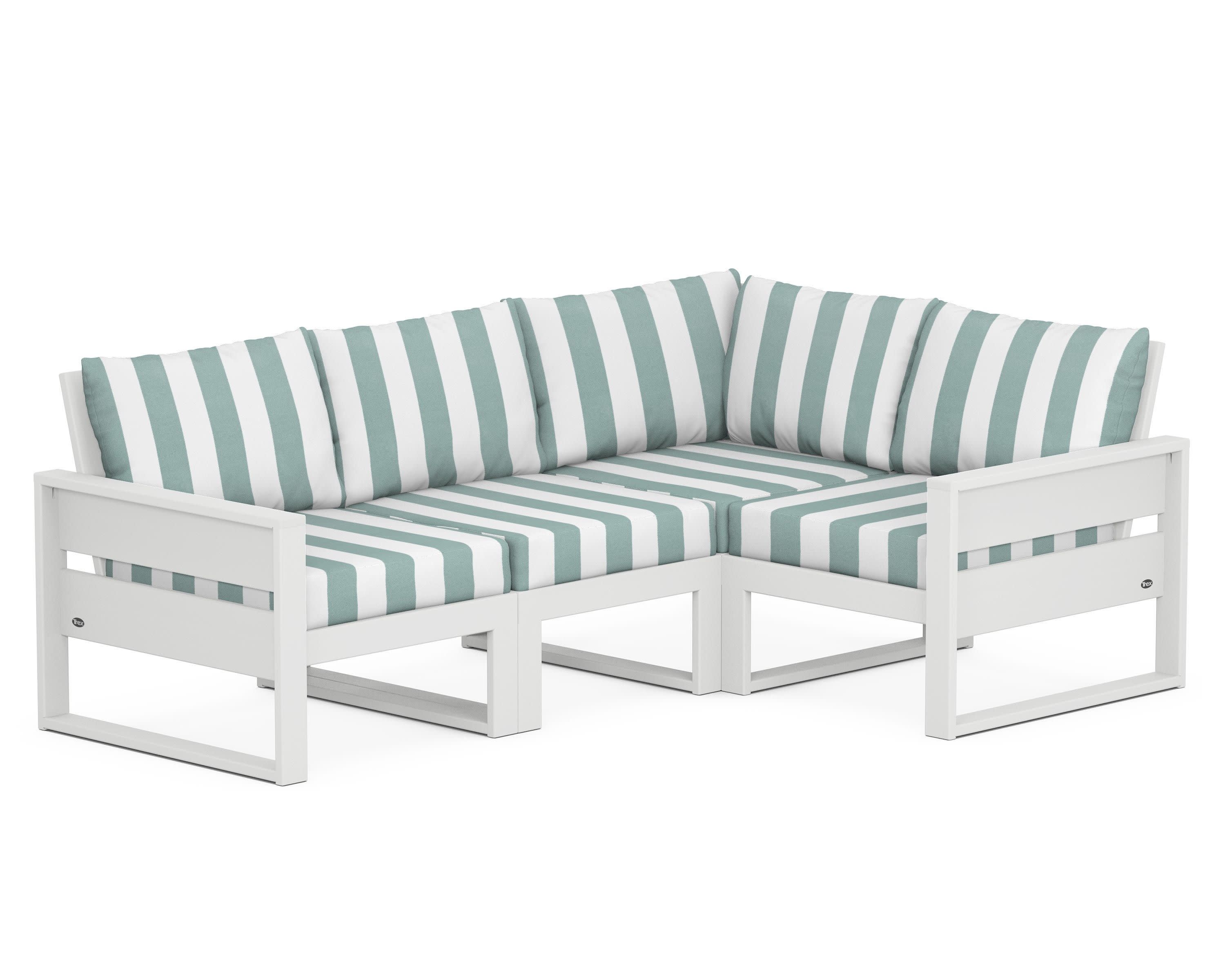 Eastport 4- Piece Sectional in Classic White / Cabana Stripe Glacier Spa