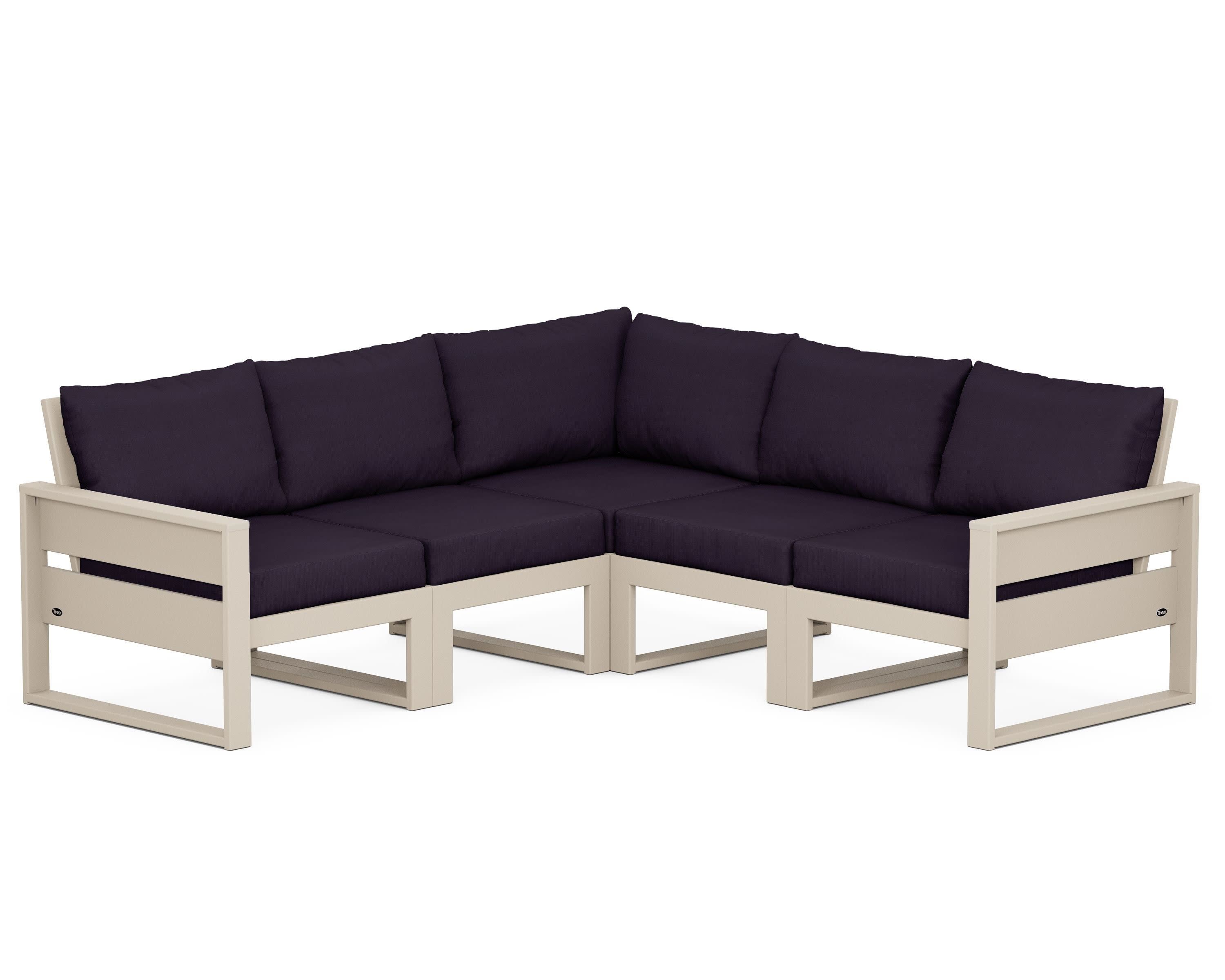 Eastport 5-Piece Sectional in Sand Castle / Navy Linen