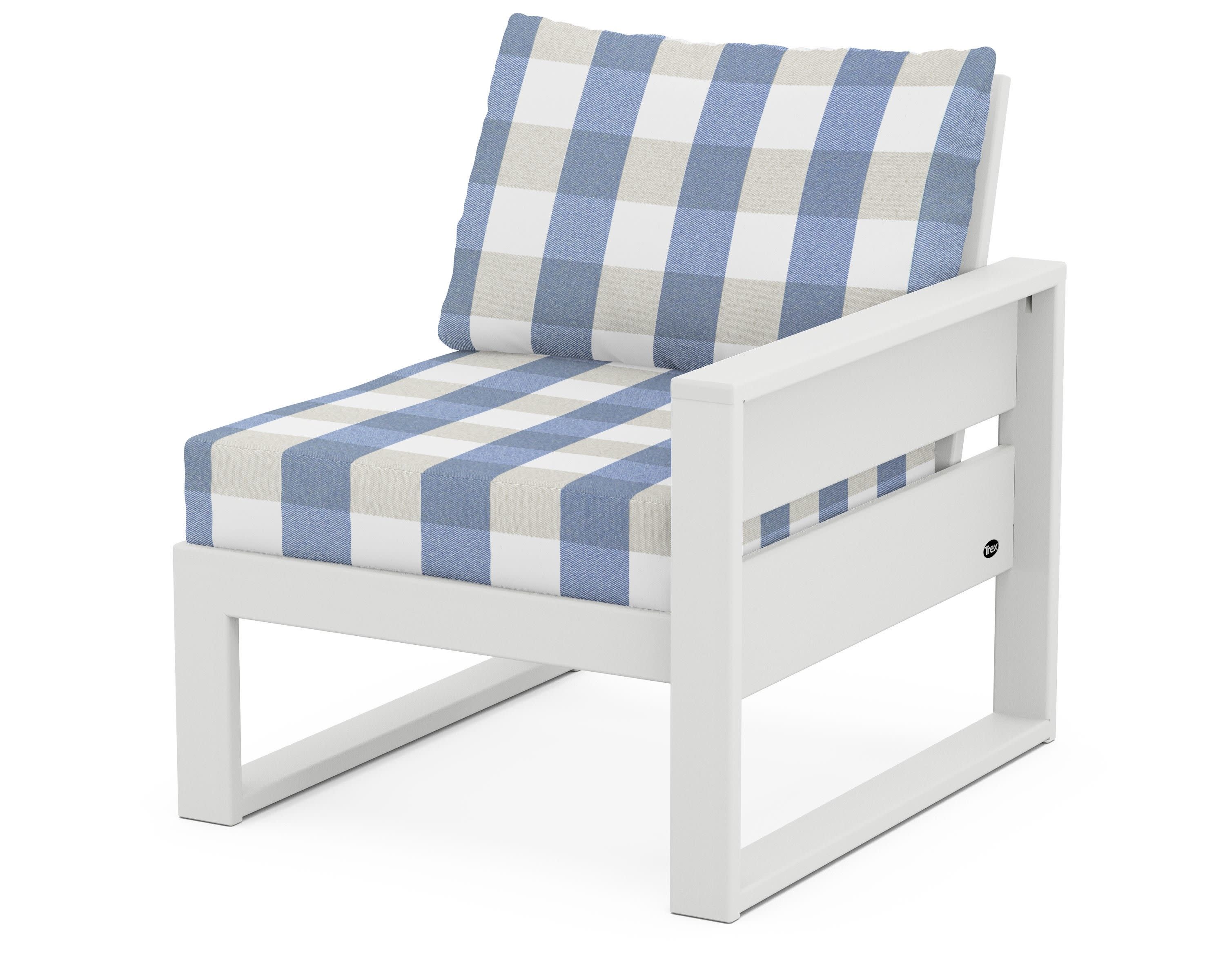 Eastport Modular Right Arm Chair in Classic White / Buffalo Plaid Sky Blue