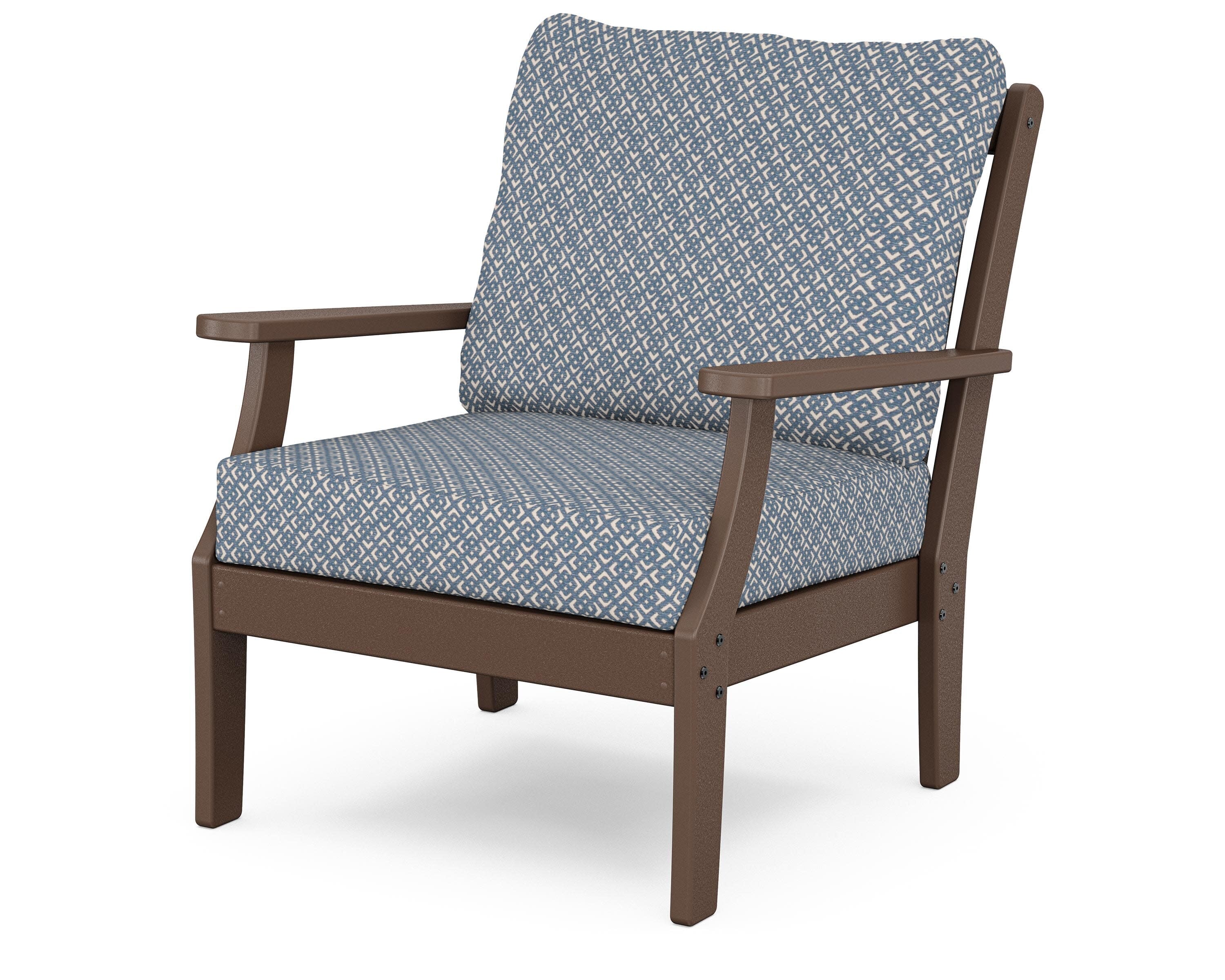 Yacht Club Deep Seating Chair in Vintage Lantern / Hopscotch