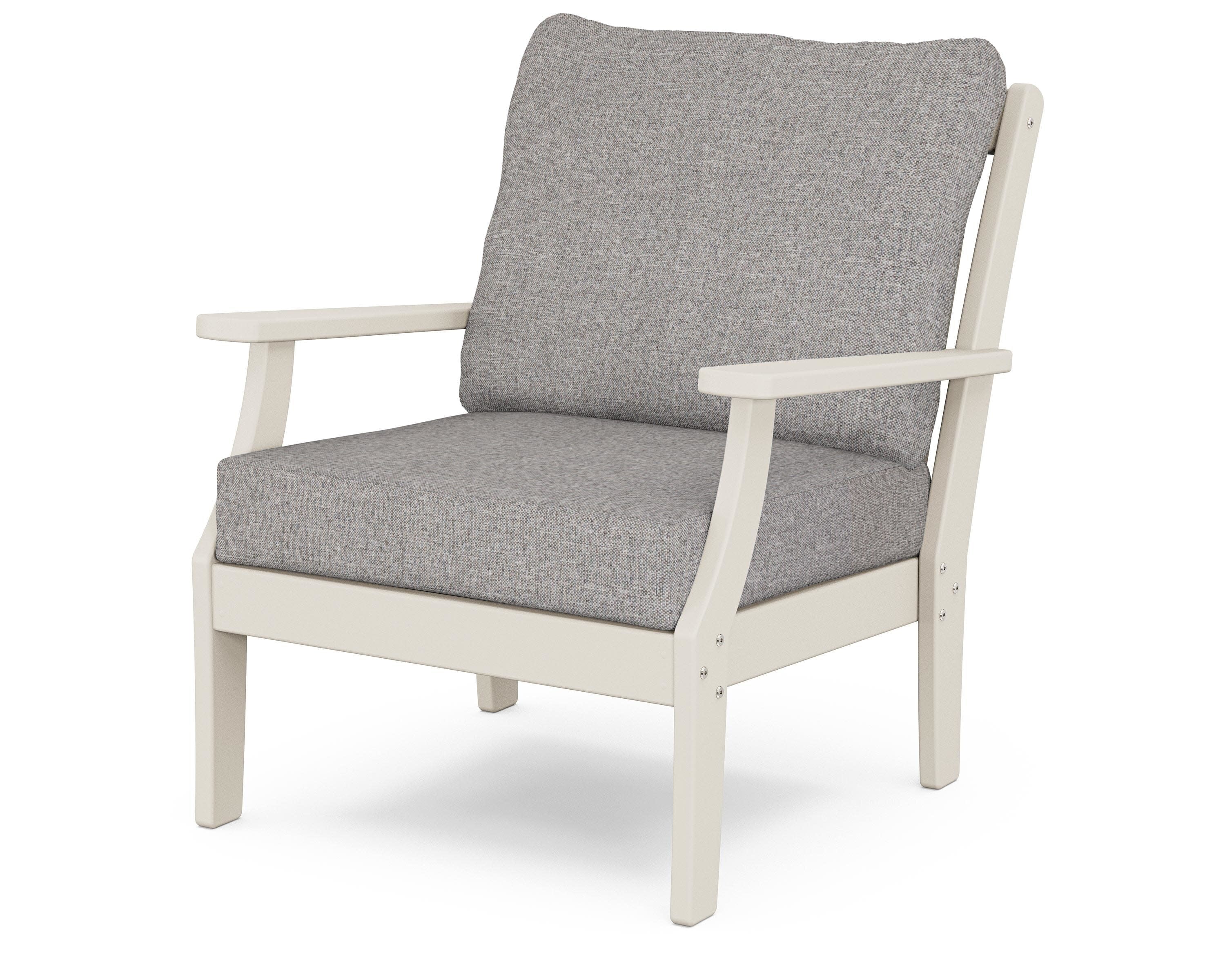 Yacht Club Deep Seating Chair in Sand Castle / Grey Mist