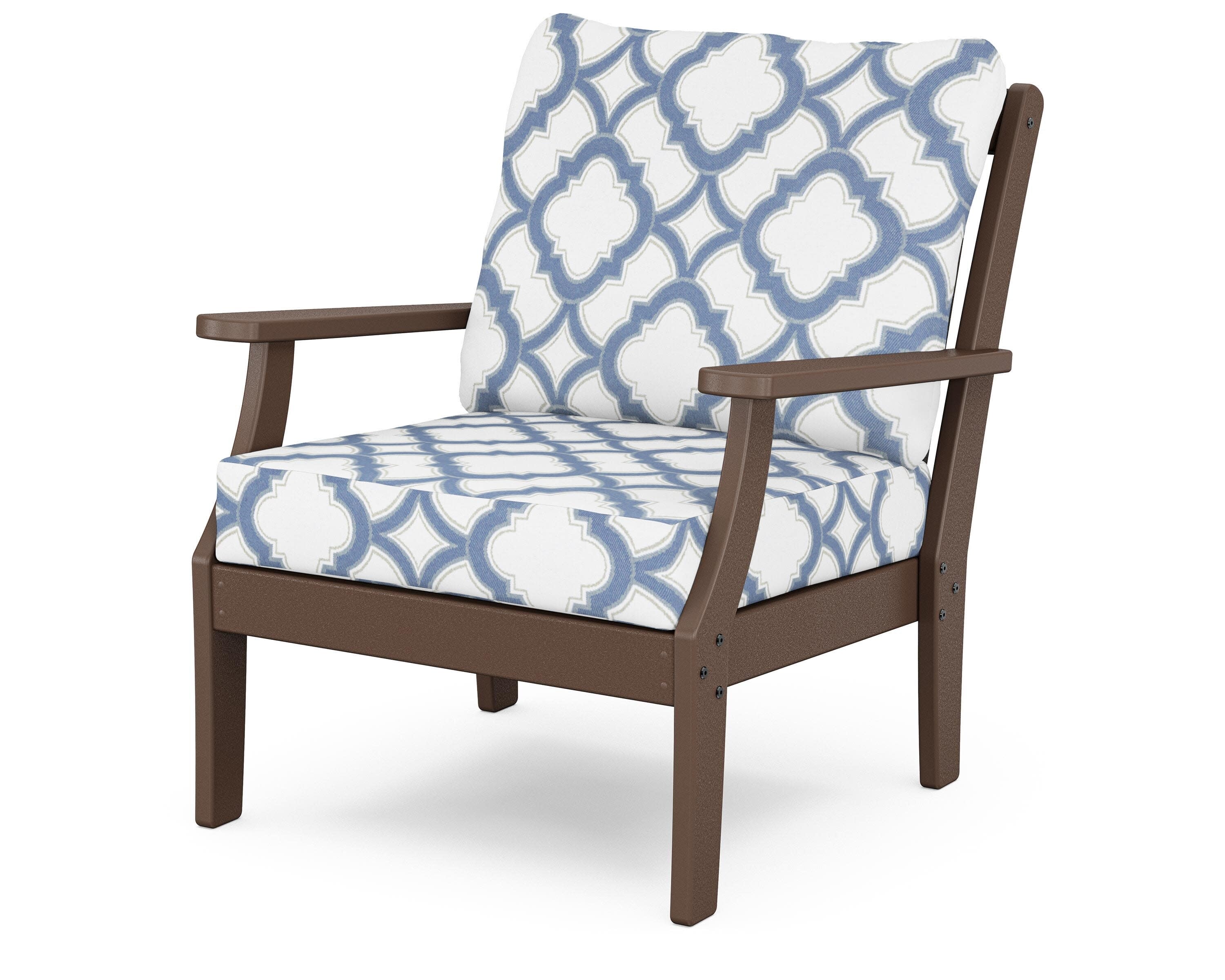 Yacht Club Deep Seating Chair in Vintage Lantern / Trellis Sky Blue