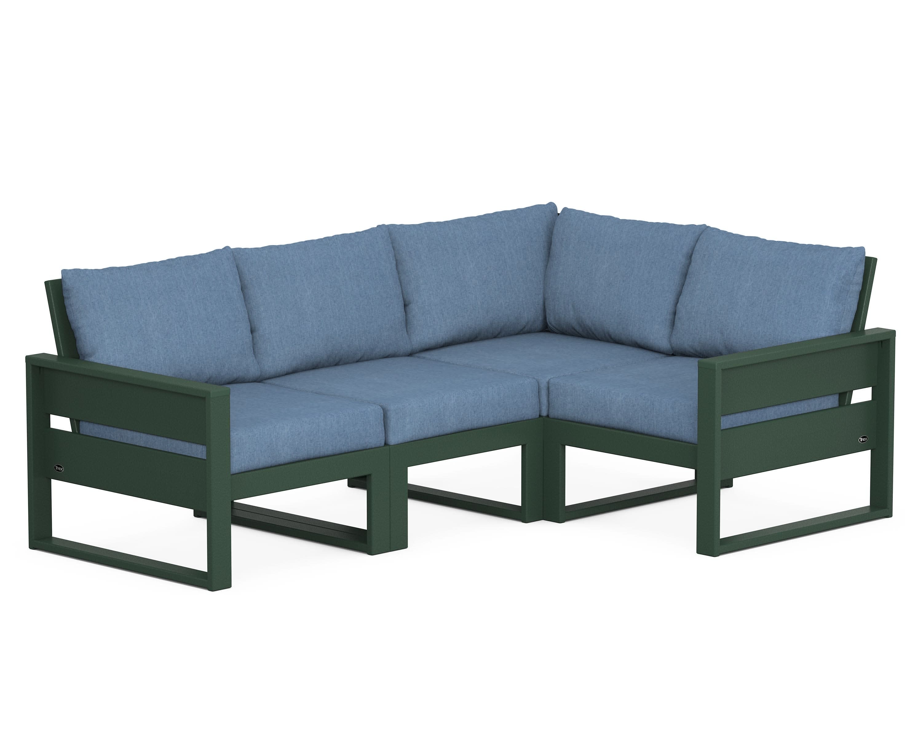 Eastport 4- Piece Sectional in Rainforest Canopy / Sky Blue