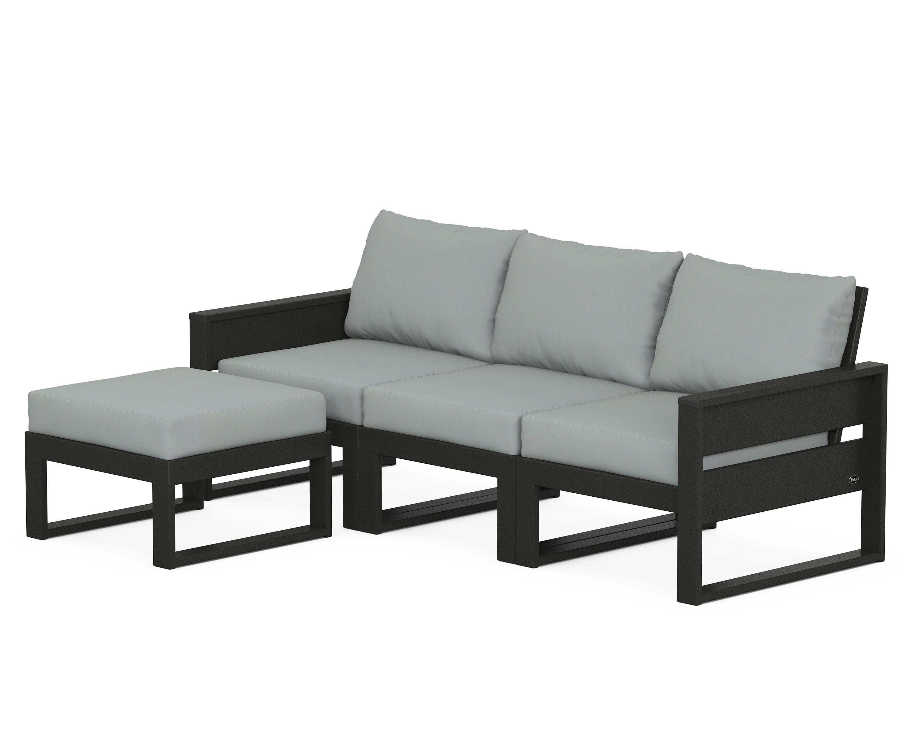 Eastport 4- Piece Sectional with Ottoman in Charcoal Black / Spa