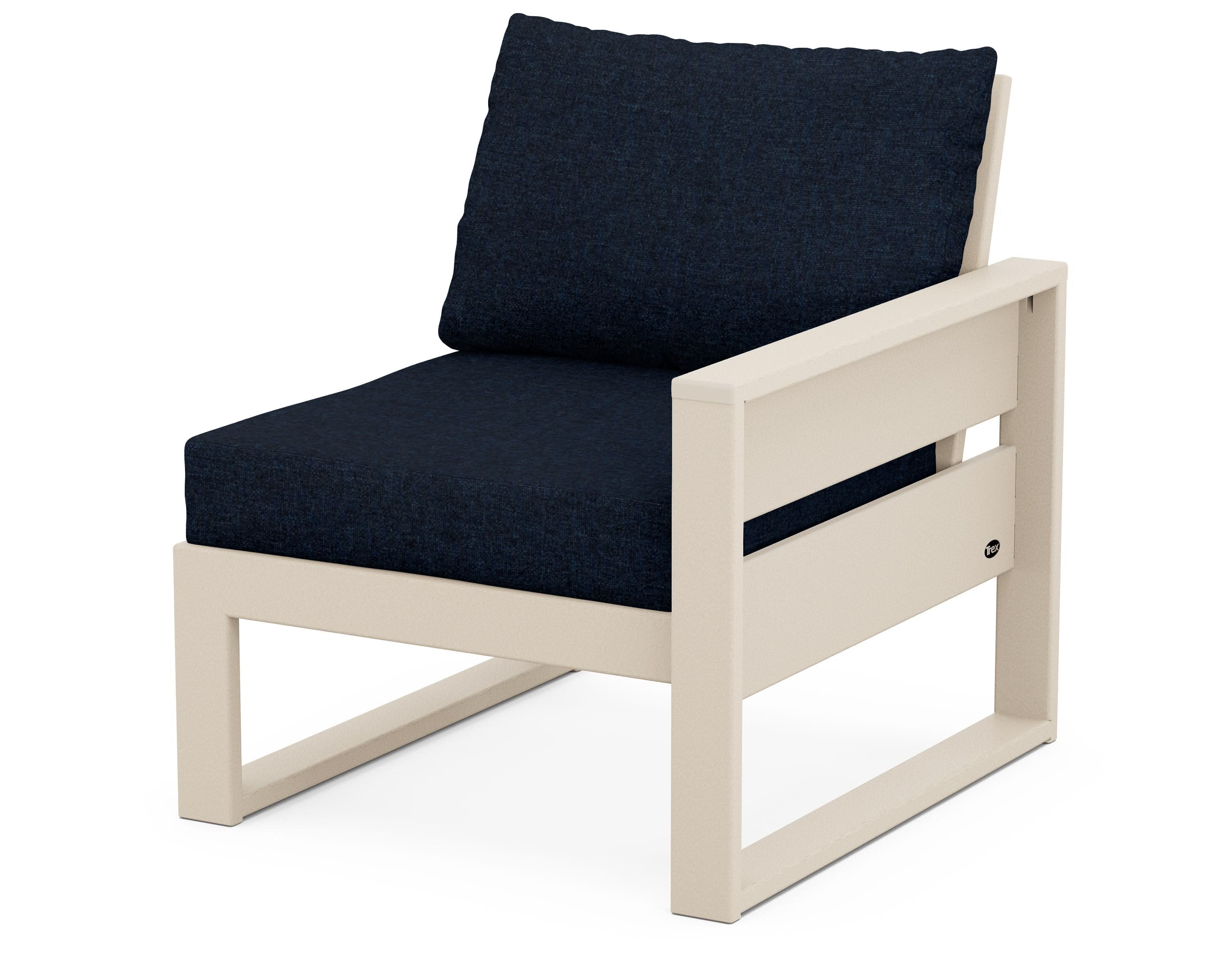 Eastport Modular Right Arm Chair in Sand Castle / Marine Indigo