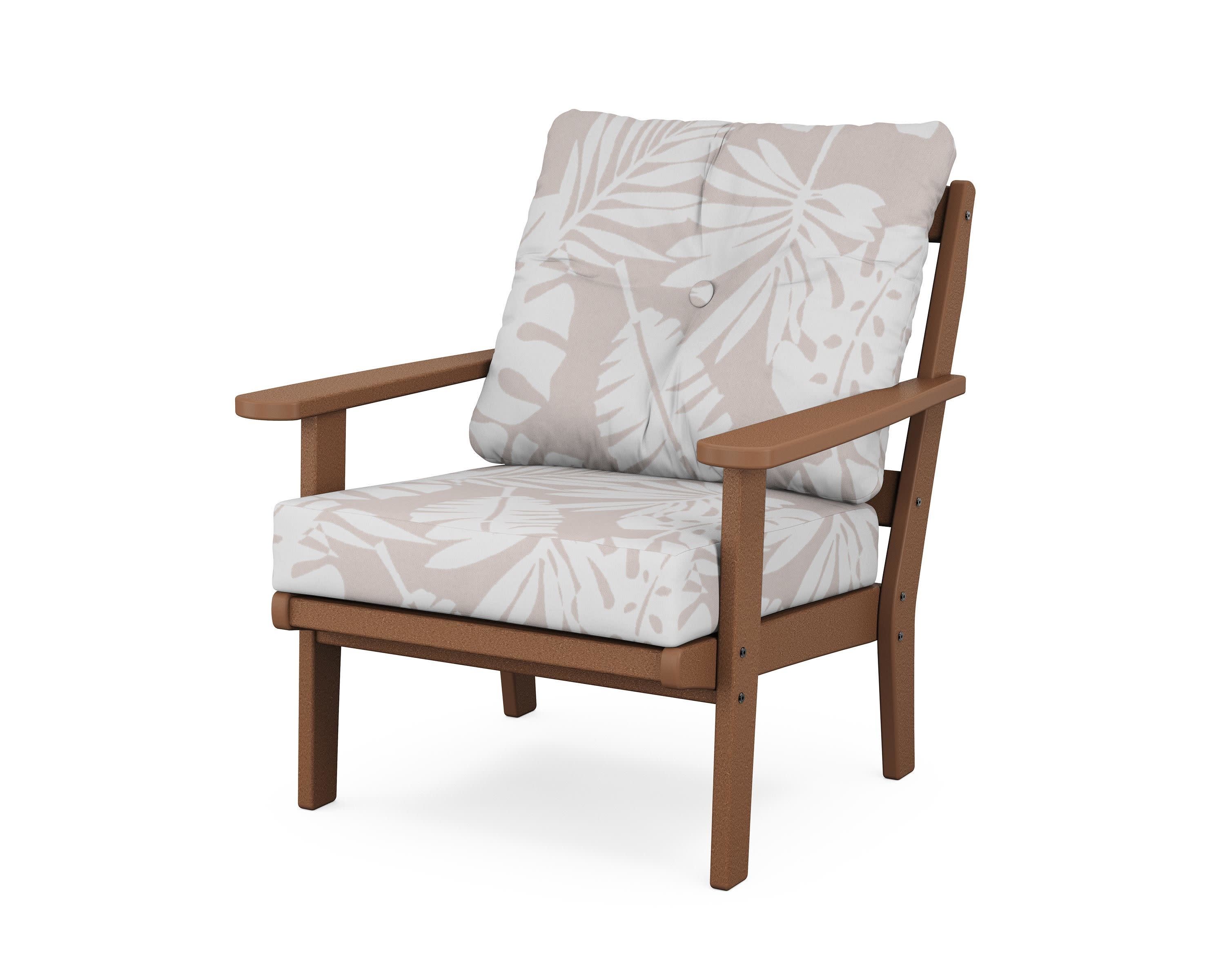 Cape Cod Deep Seating Chair in Tree House / Leaf Dune Burlap