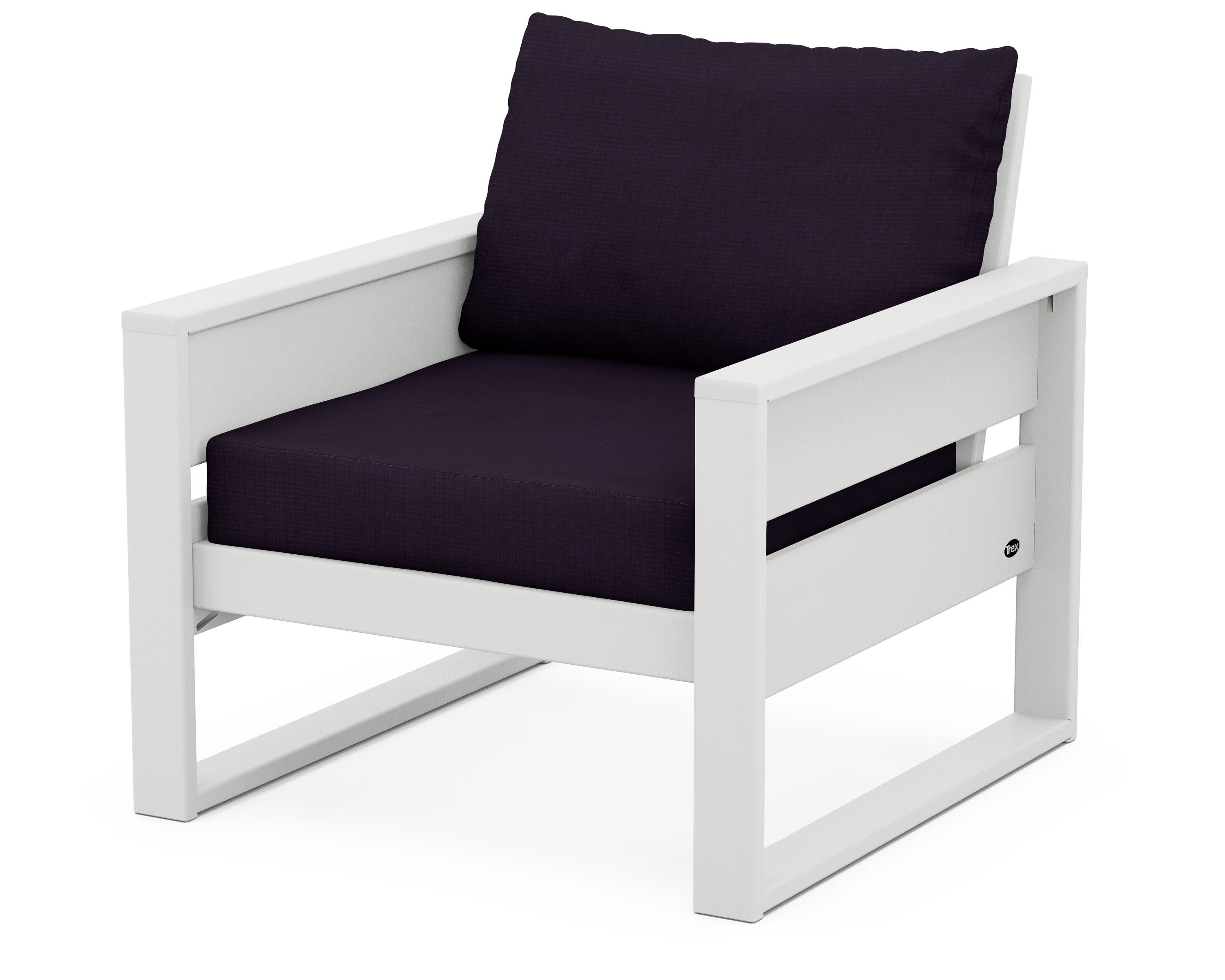 Eastport Club Chair in Classic White / Navy Linen
