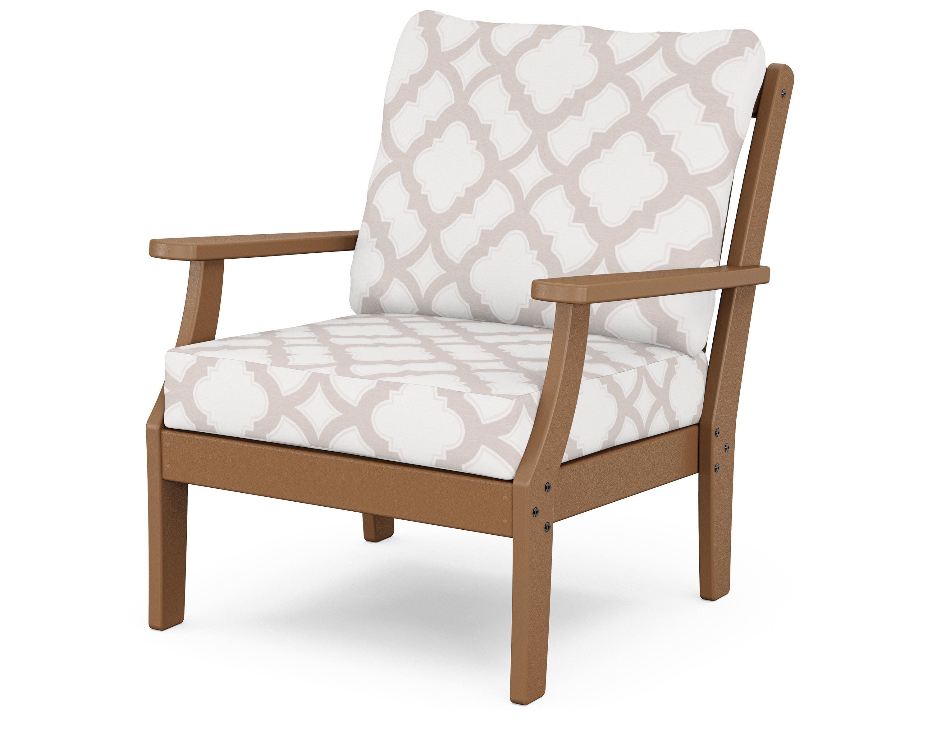 Yacht Club Deep Seating Chair in Tree House / Trellis Dune Burlap