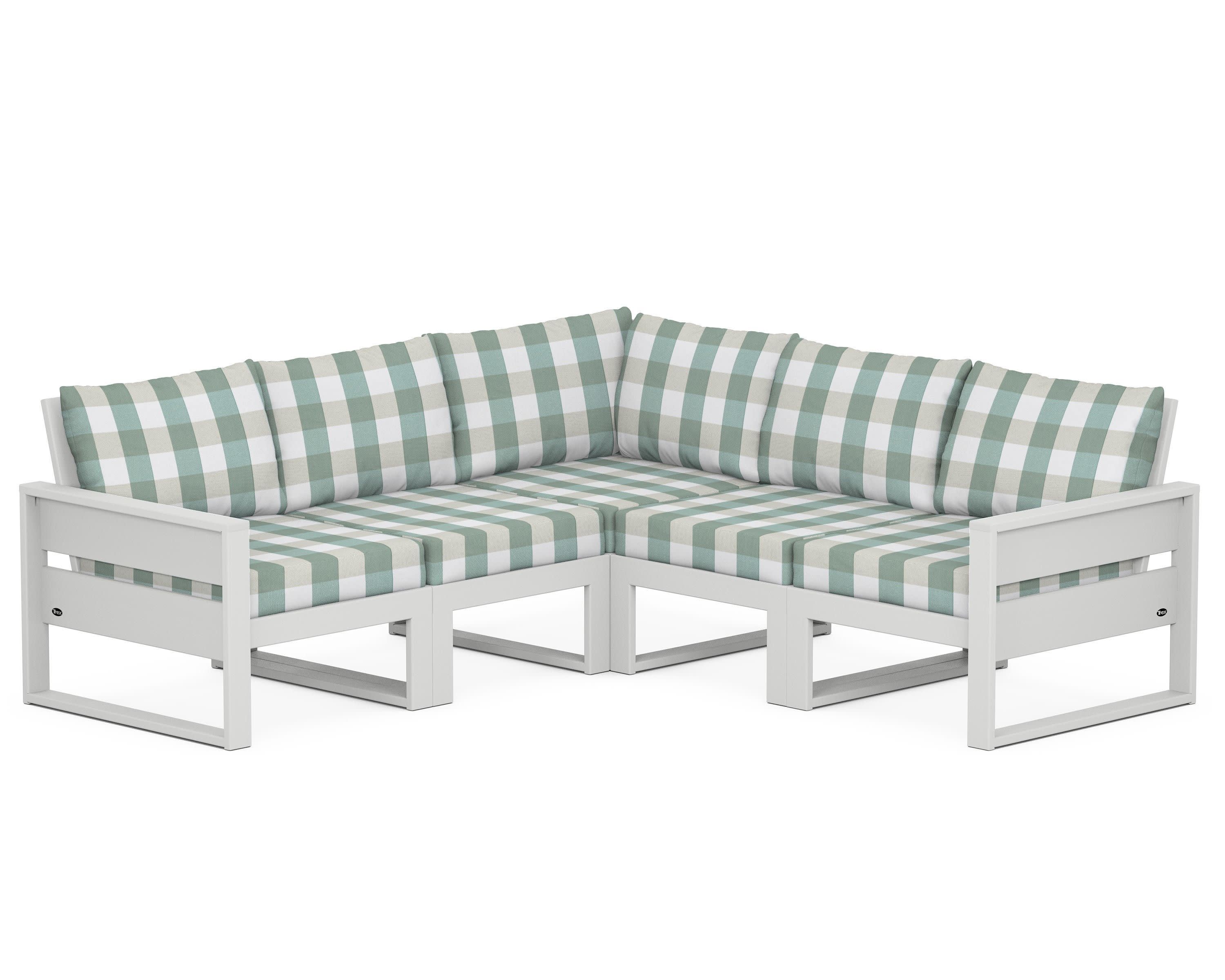 Eastport 5-Piece Sectional in Classic White / Buffalo Plaid Glacier Spa