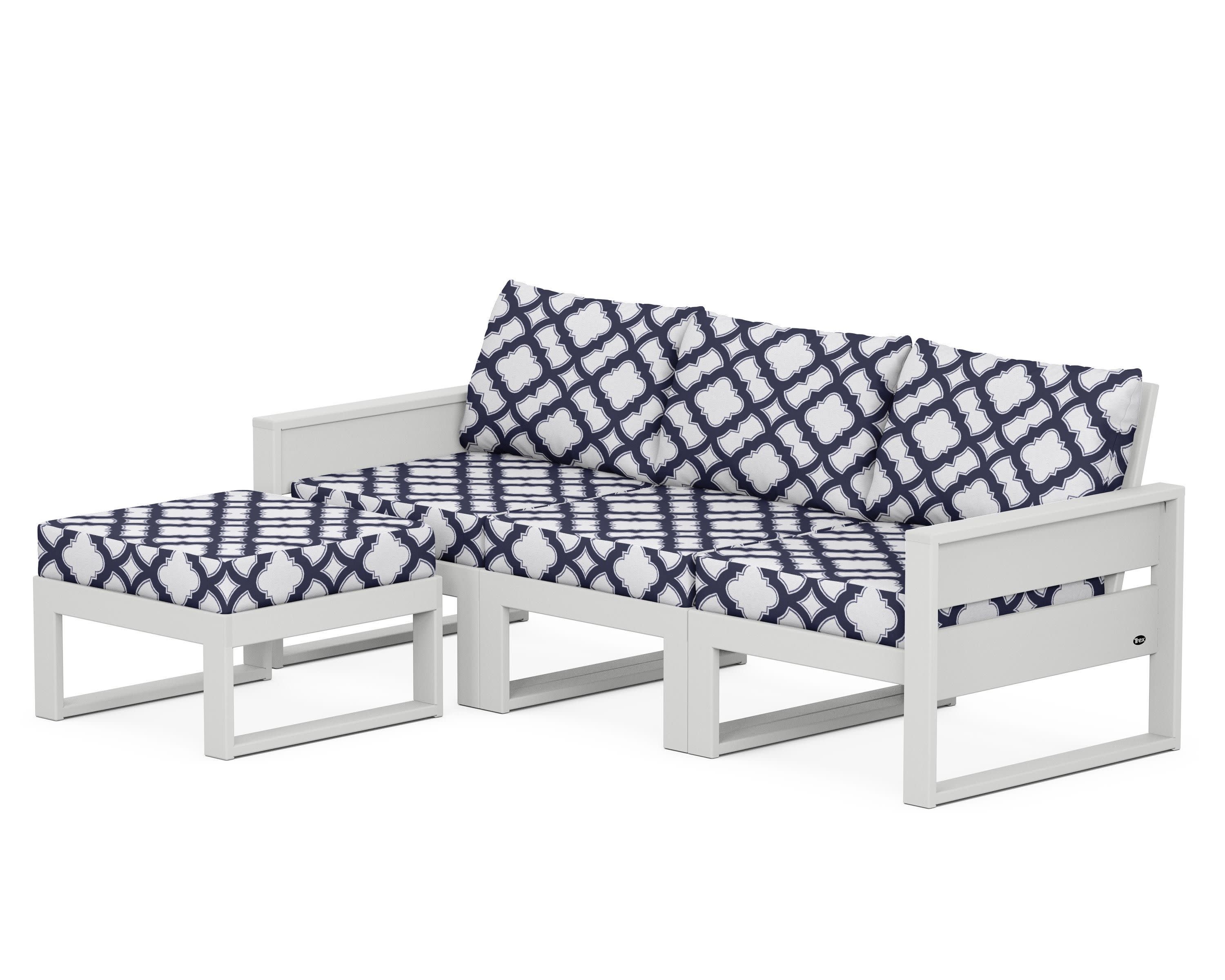 Eastport 4- Piece Sectional with Ottoman in Classic White / Trellis Navy