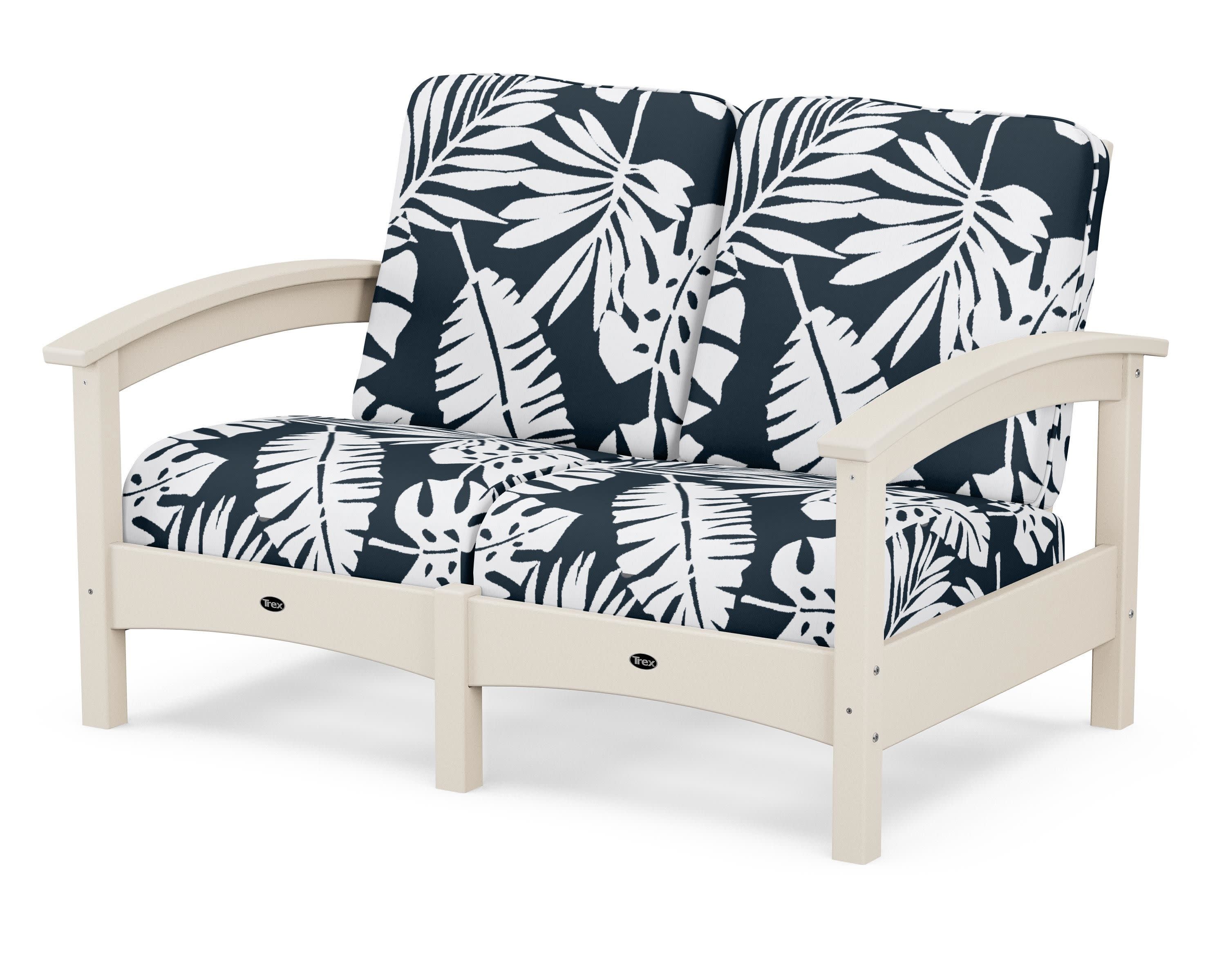 Rockport Club Loveseat in Sand Castle / Leaf Marine Indigo