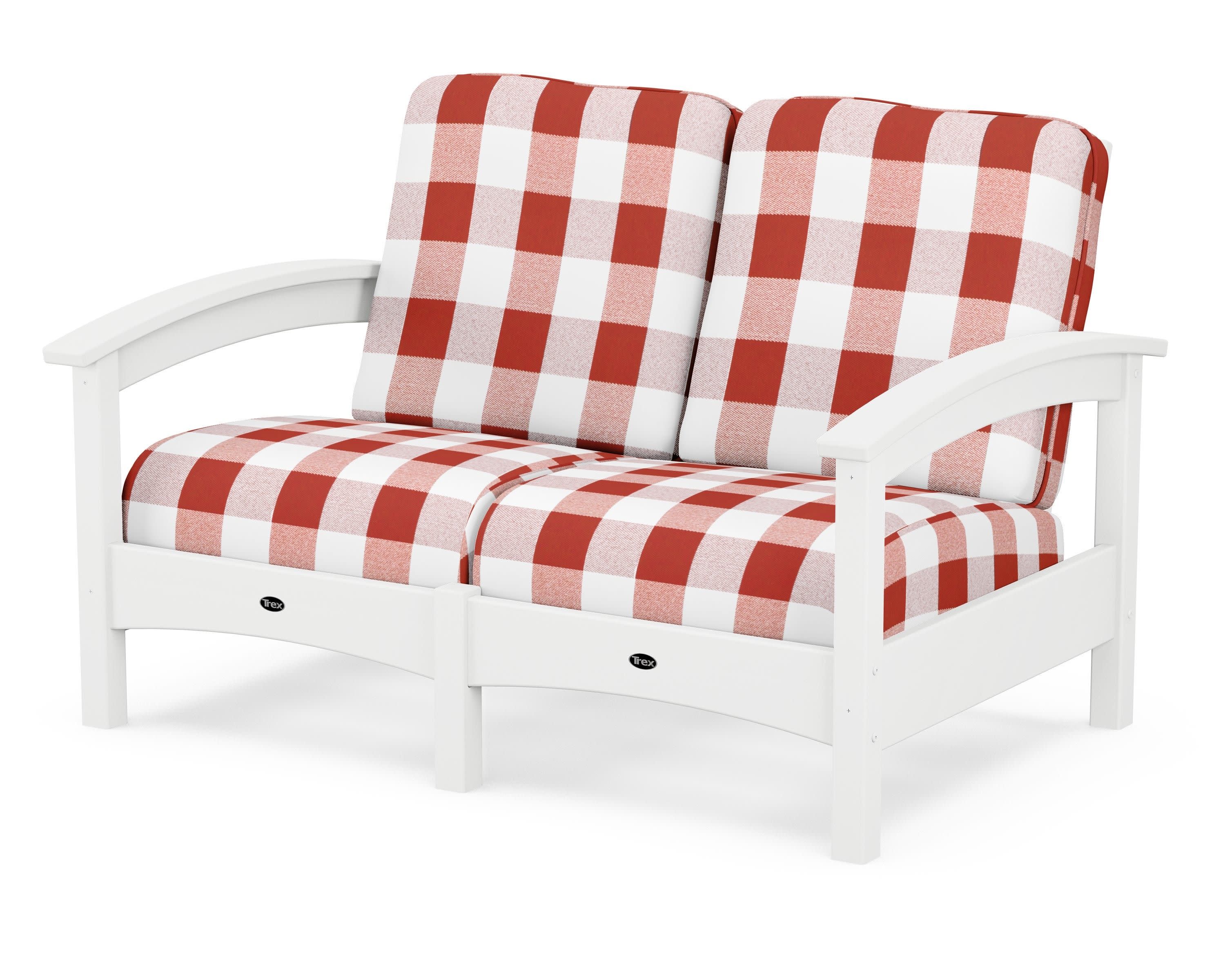 Rockport Club Loveseat in Classic White / Buffalo Plaid Crimson