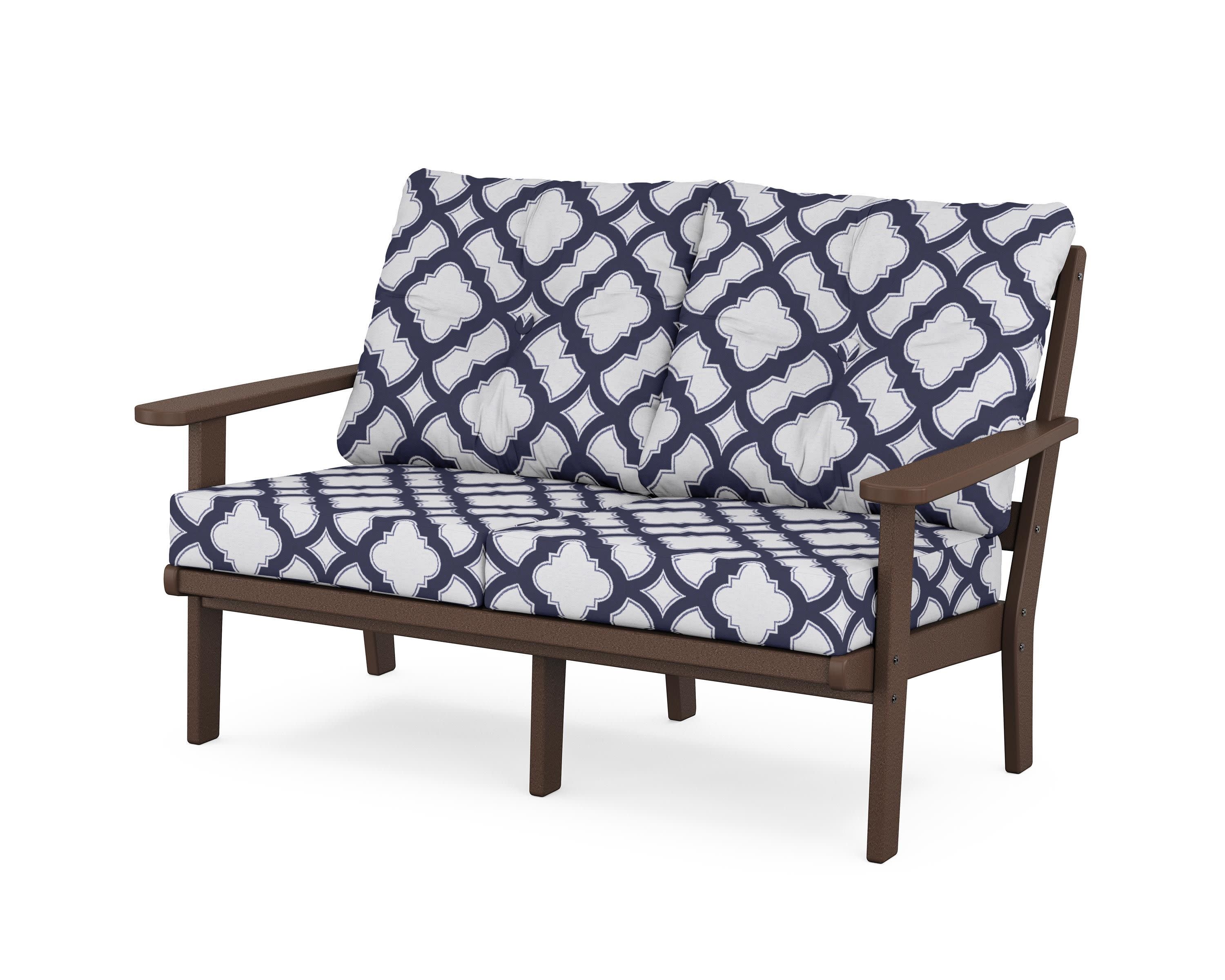 Cape Cod Deep Seating Loveseat in Vintage Lantern / Trellis Navy
