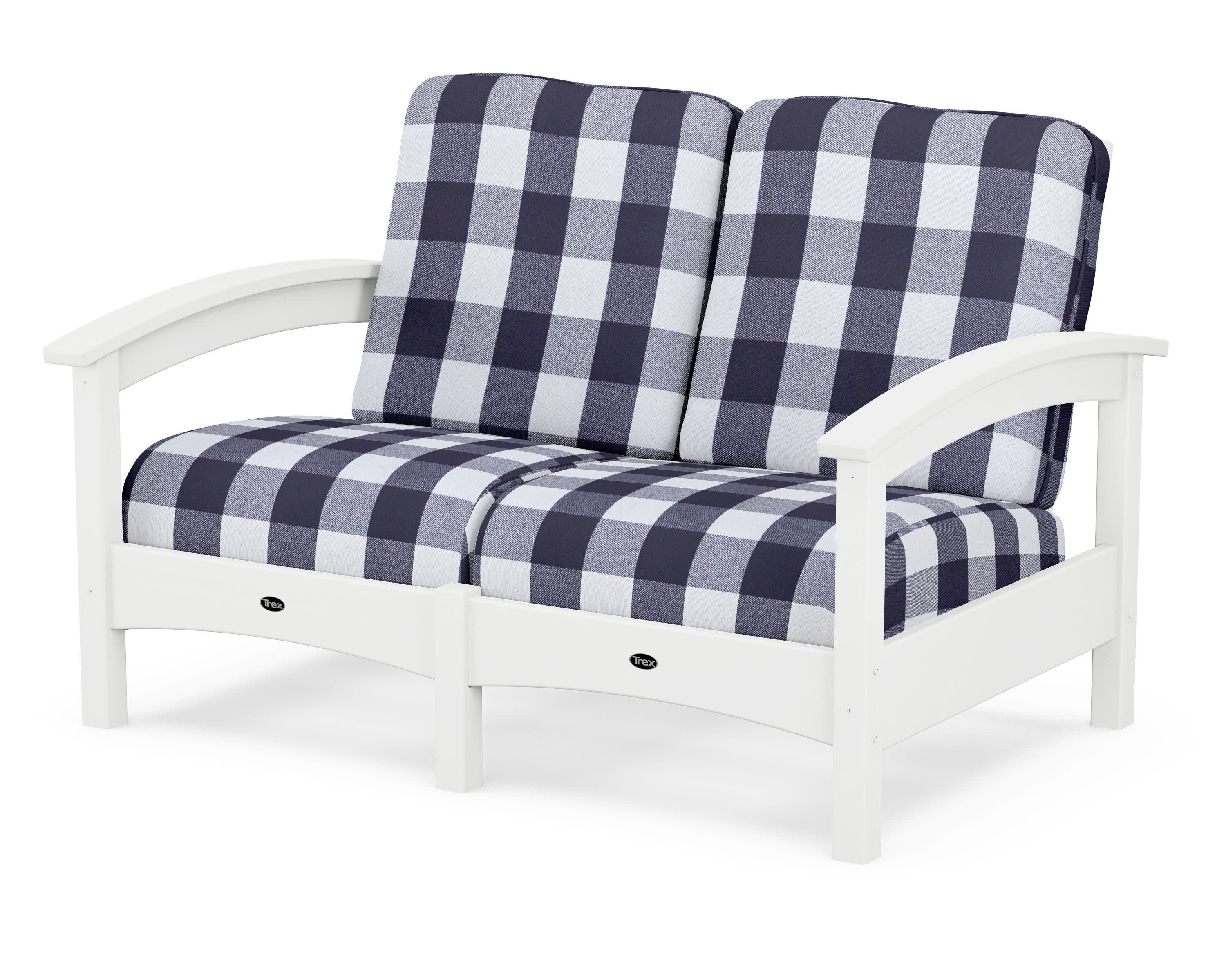 Rockport Club Loveseat in Classic White / Buffalo Plaid Navy