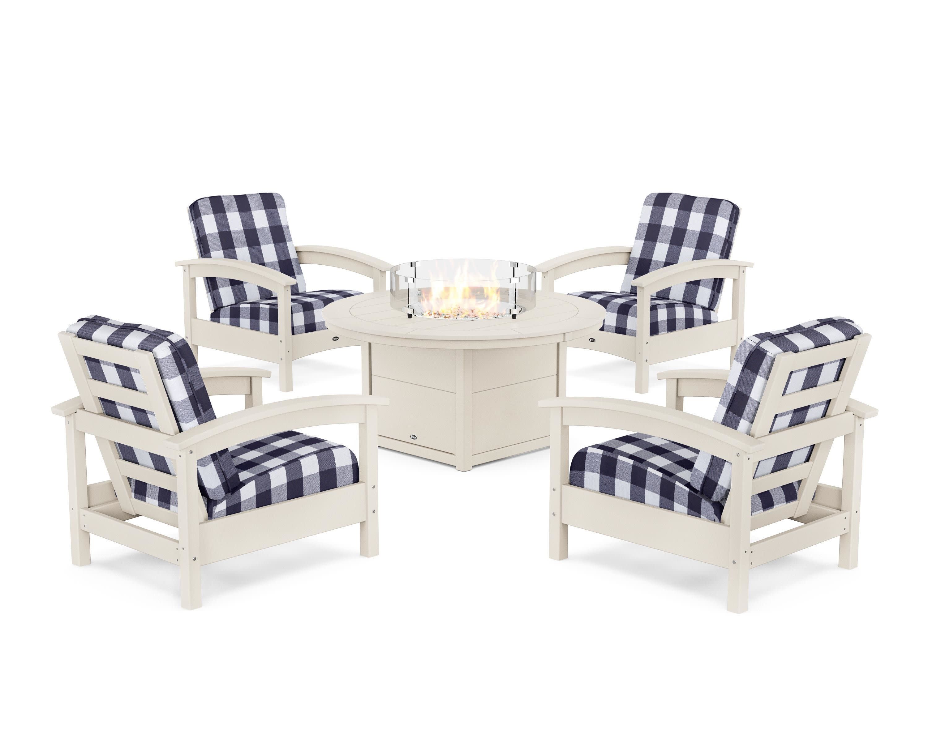 Rockport 5-Piece Deep Seating Set with Round Fire Pit Table in Sand Castle / Buffalo Plaid Navy