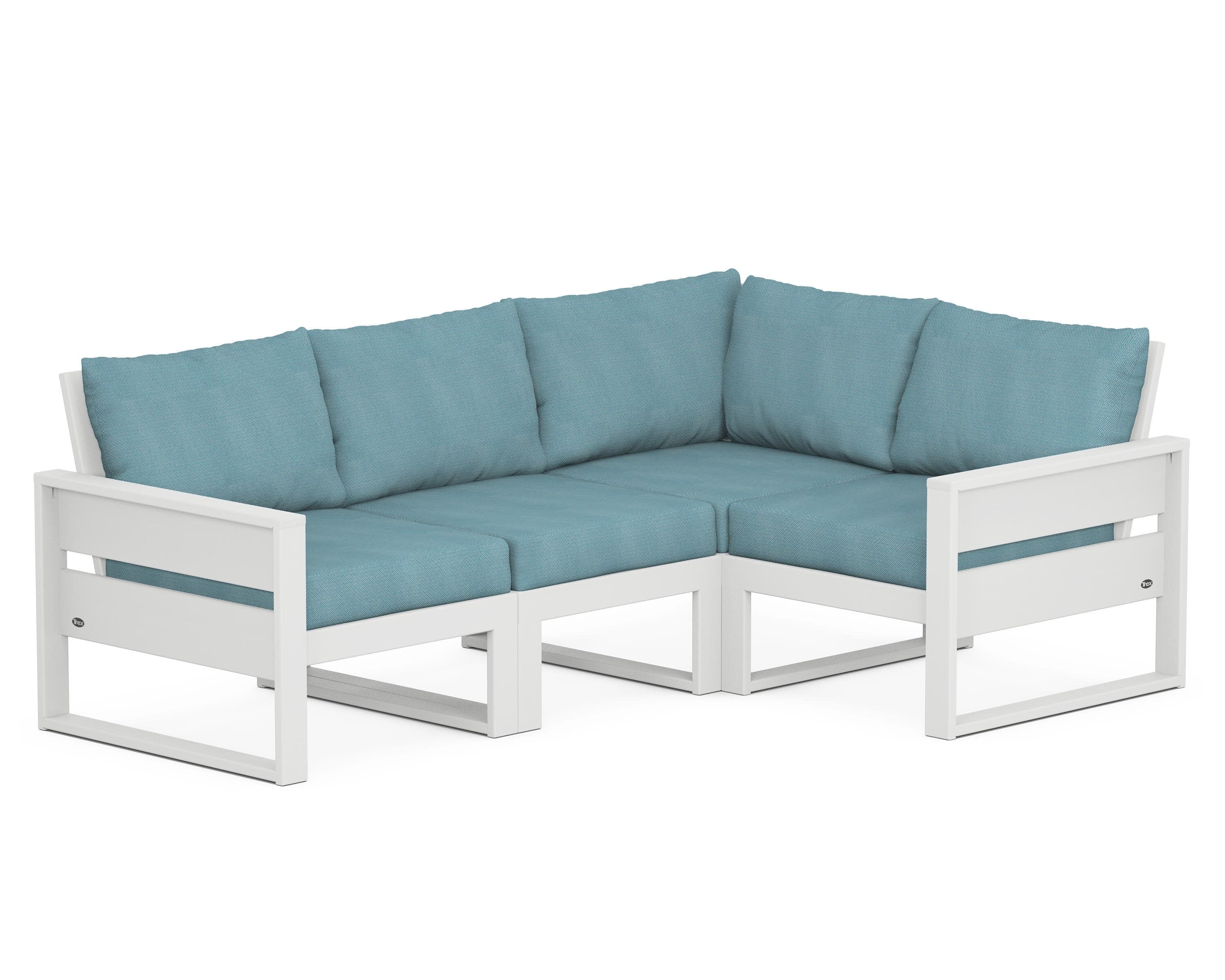Eastport 4- Piece Sectional in Classic White / Lattice Sky Blue