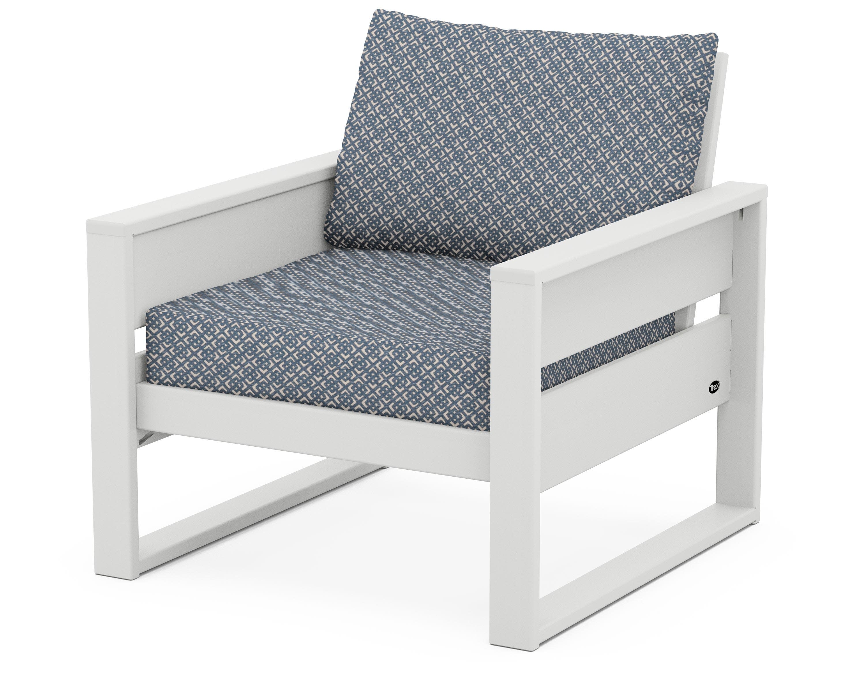 Eastport Club Chair in Classic White / Hopscotch