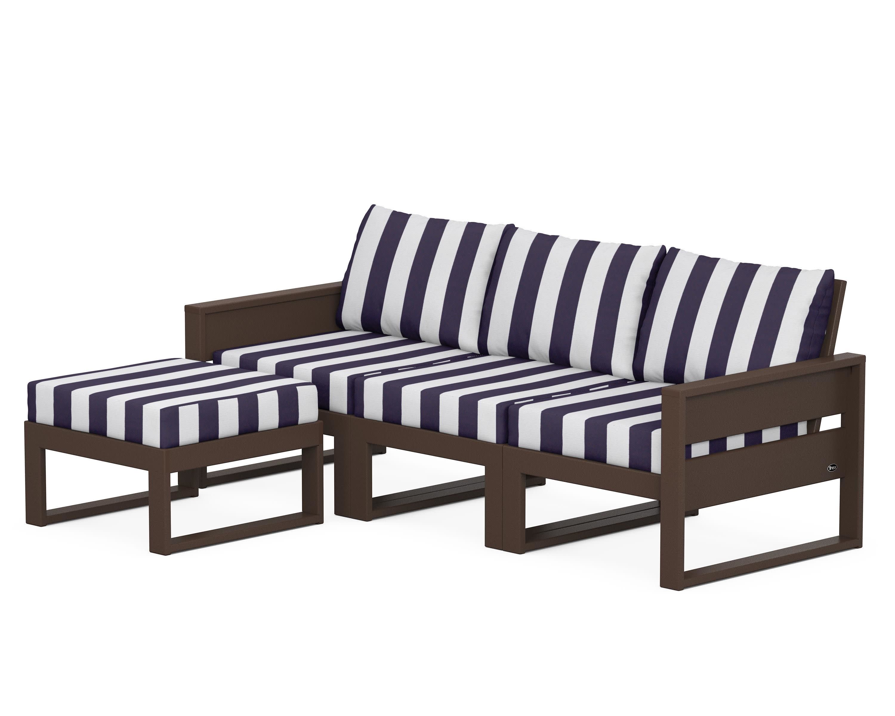 Eastport 4- Piece Sectional with Ottoman in Vintage Lantern / Cabana Stripe Navy