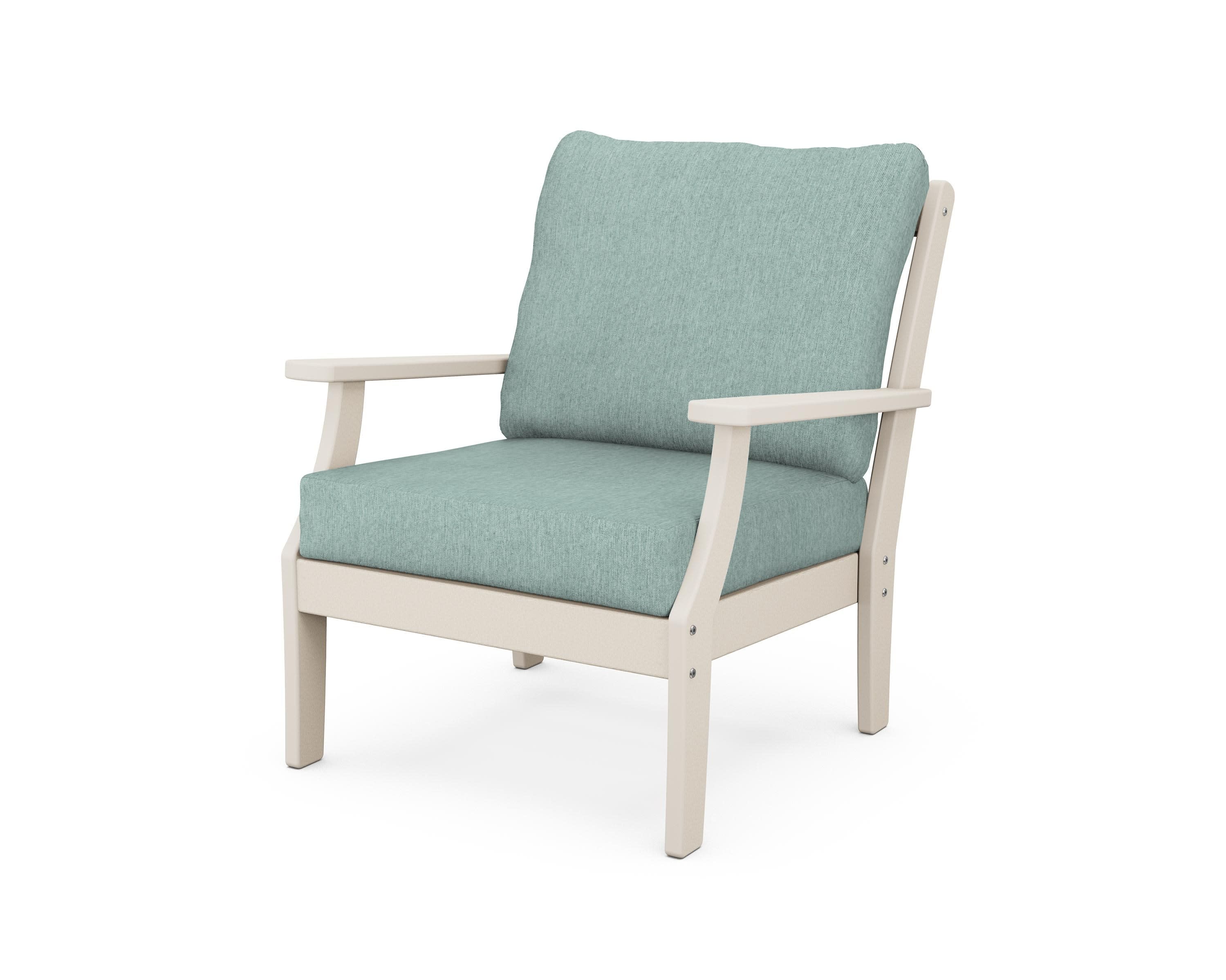 Yacht Club Deep Seating Chair in Sand Castle / Glacier Spa