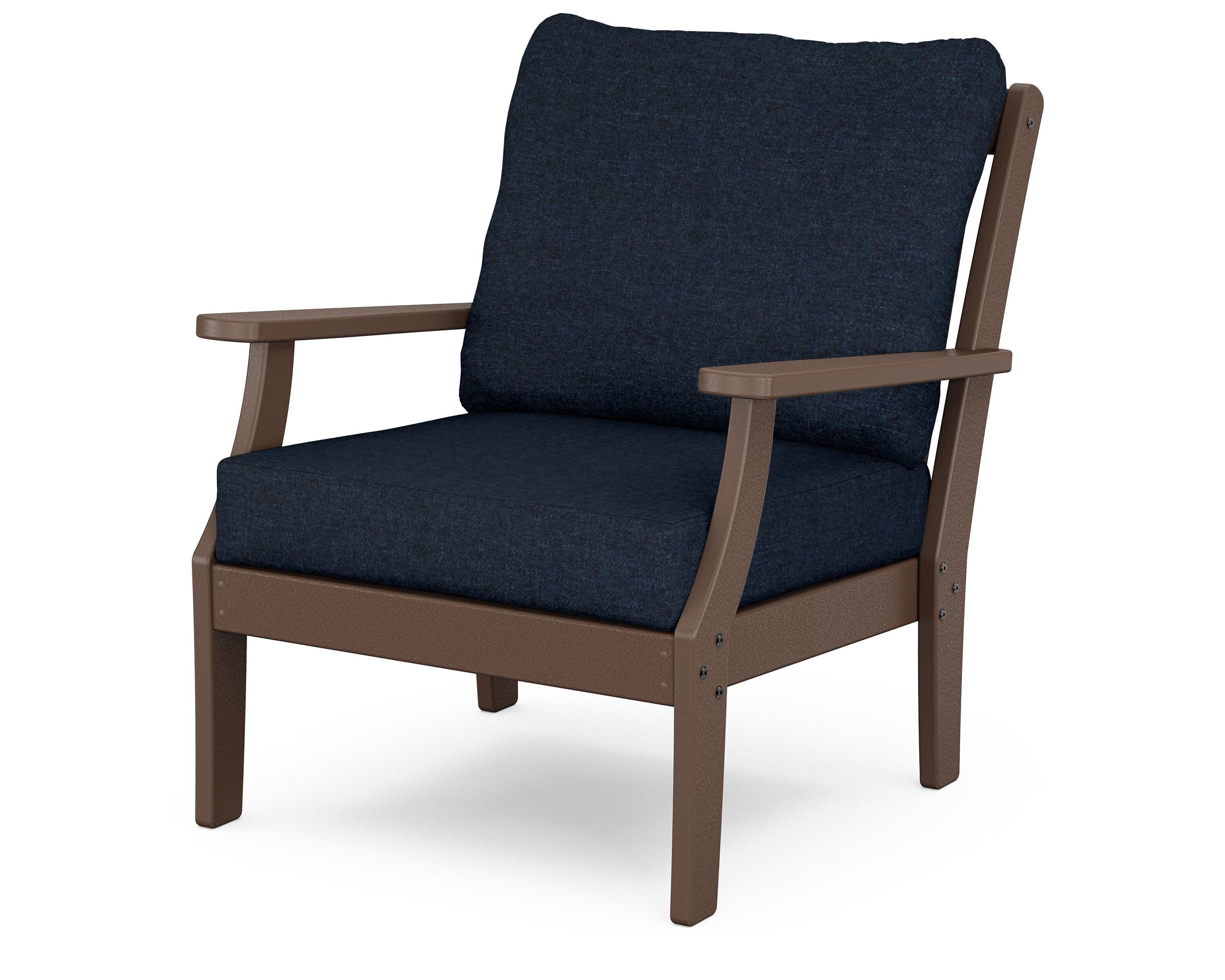 Yacht Club Deep Seating Chair in Vintage Lantern / Marine Indigo
