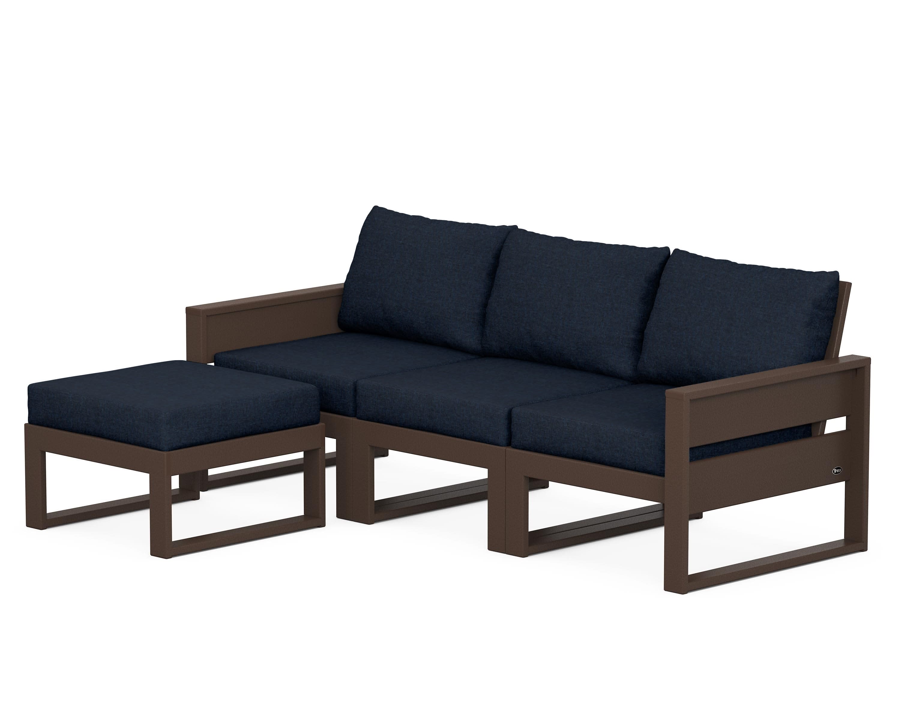 Eastport 4- Piece Sectional with Ottoman in Vintage Lantern / Marine Indigo