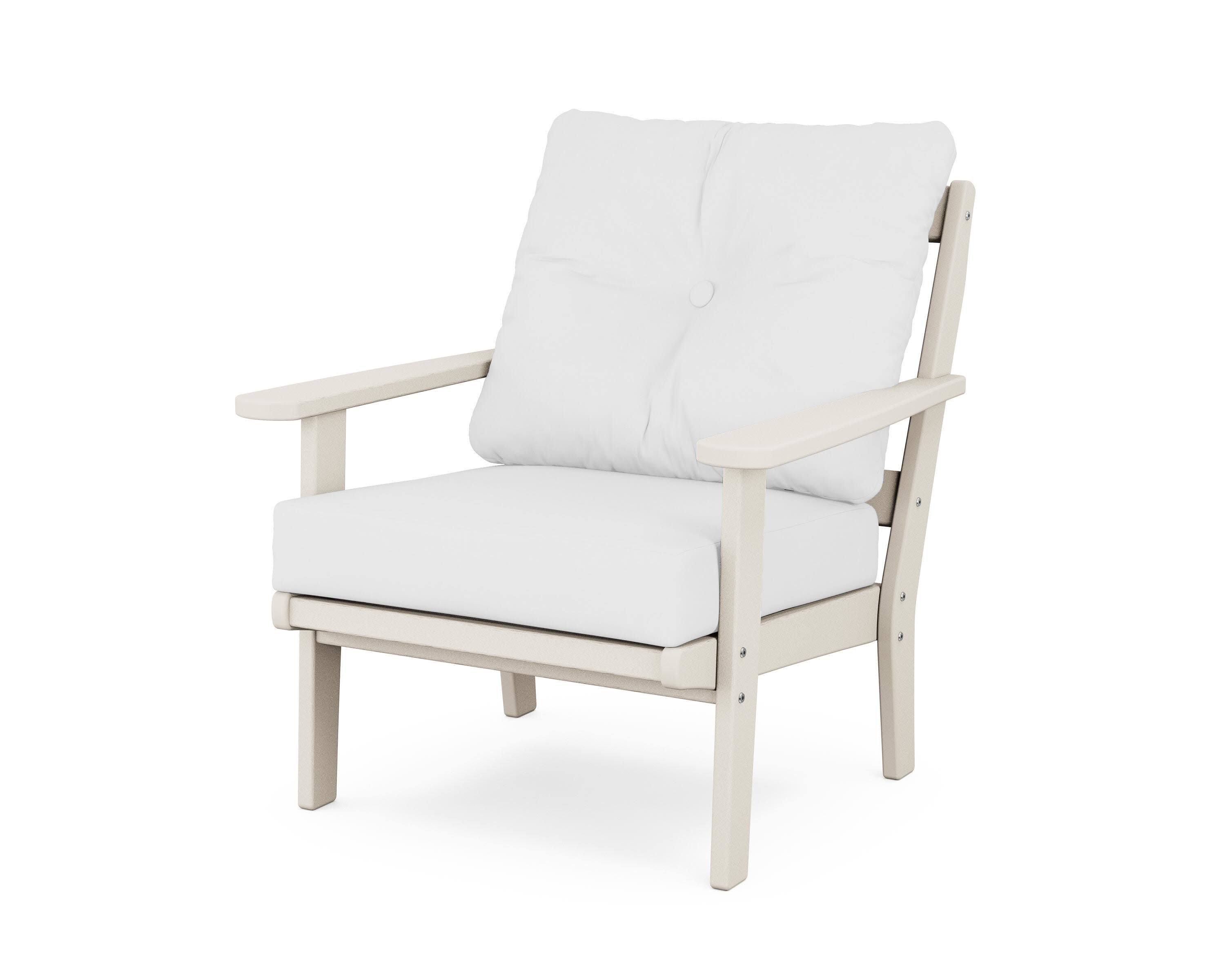 Cape Cod Deep Seating Chair in Sand Castle / Natural