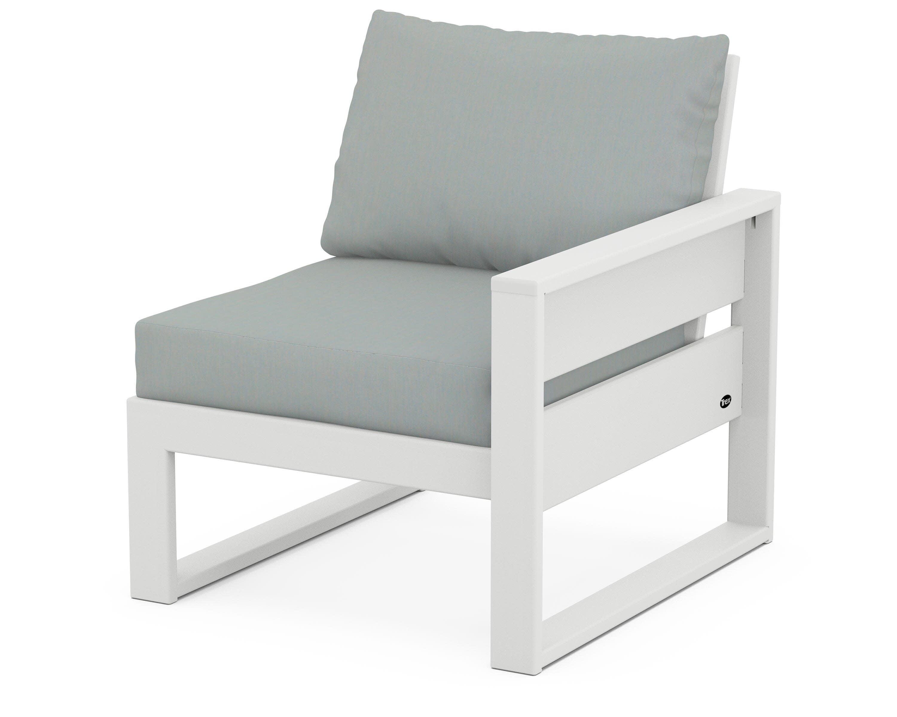 Eastport Modular Right Arm Chair in Classic White / Spa