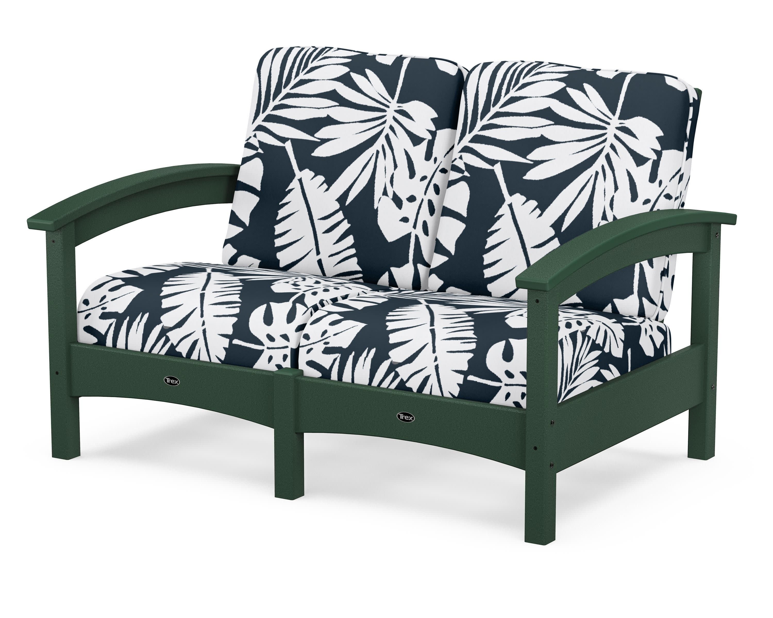 Rockport Club Loveseat in Rainforest Canopy / Leaf Marine Indigo