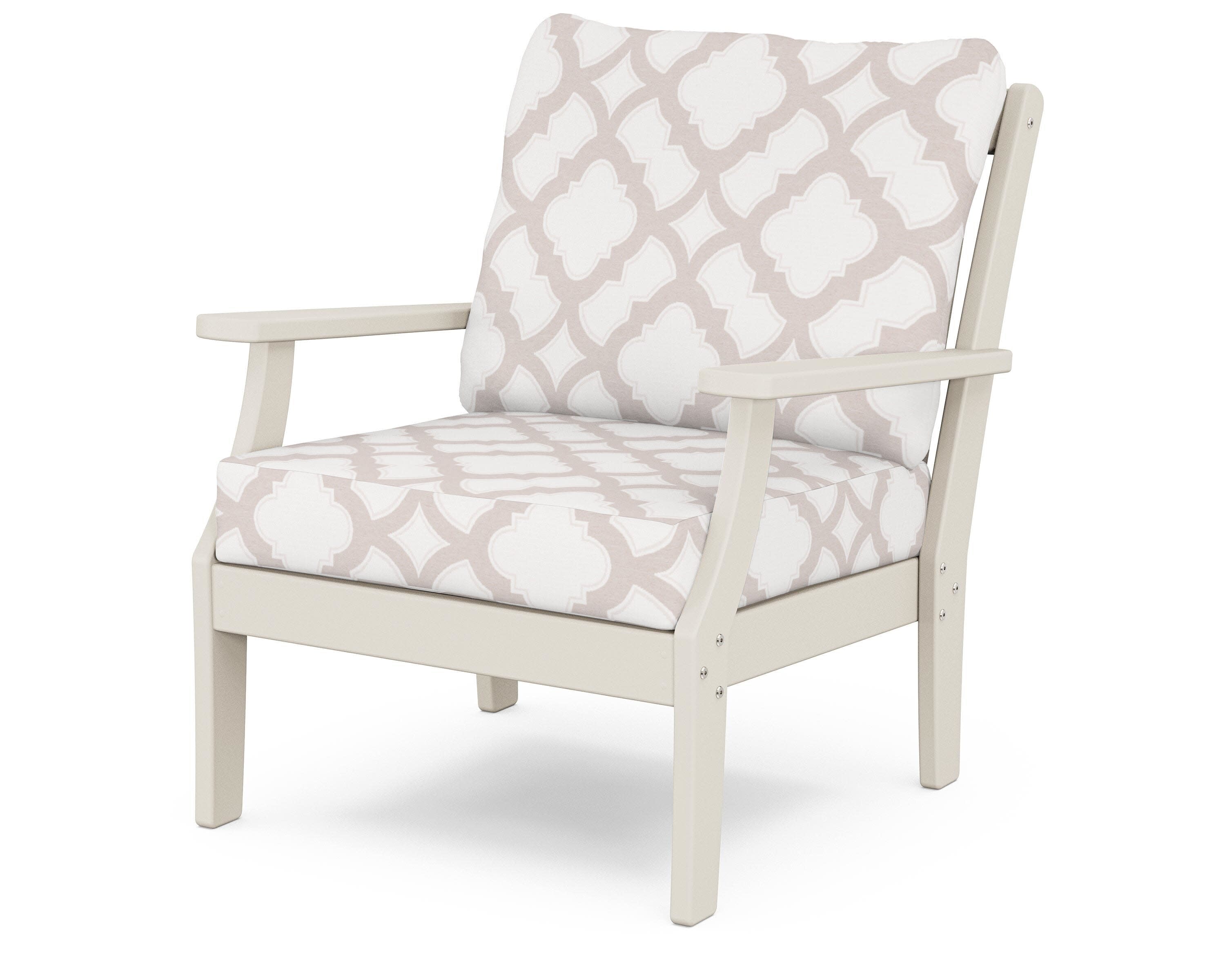 Yacht Club Deep Seating Chair in Sand Castle / Trellis Dune Burlap